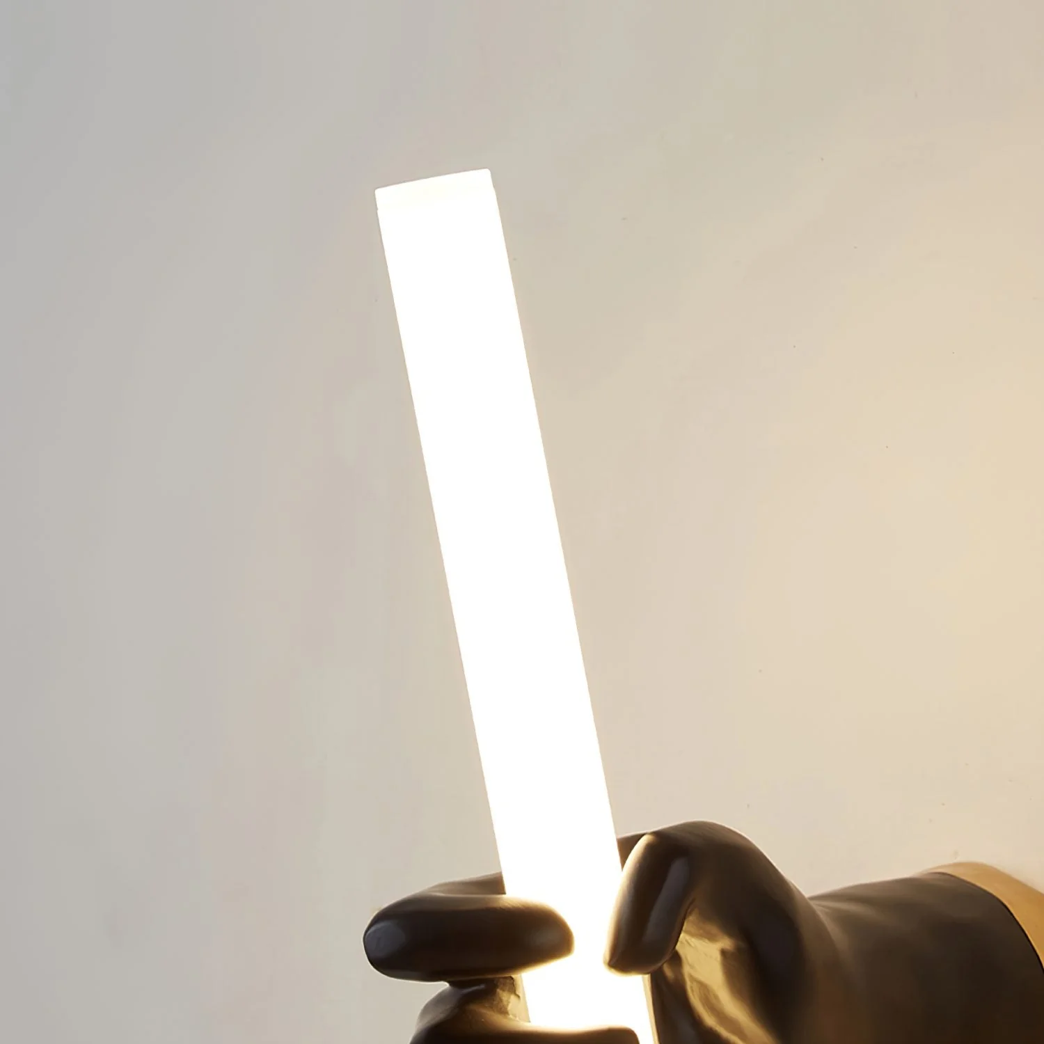 Modern Wall Light with Hand-Holding Tube Design – Creative LED Wall Lamp for Living Room - Image 8