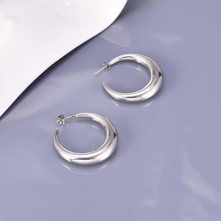 Moonlit Sparkle Hoops earring - Image 3