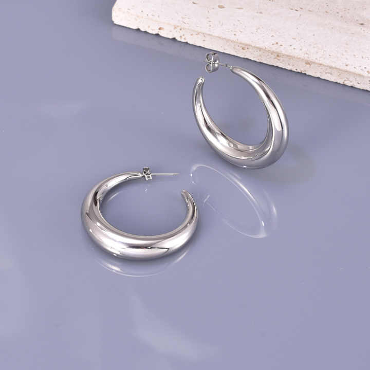 Moonlit Sparkle Hoops earring - Image 5