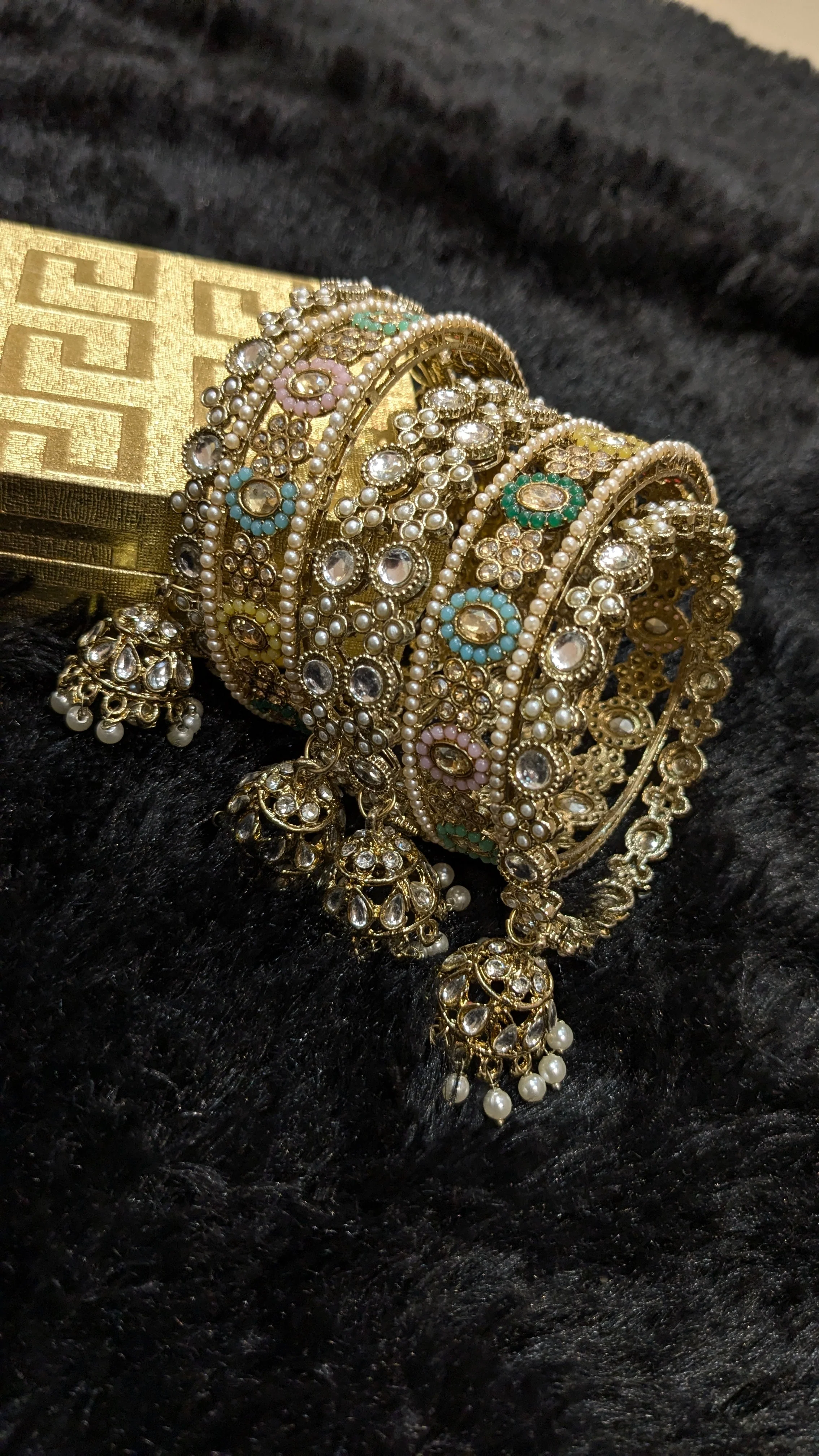 Multy bangles set in mehandi polish - Image 3
