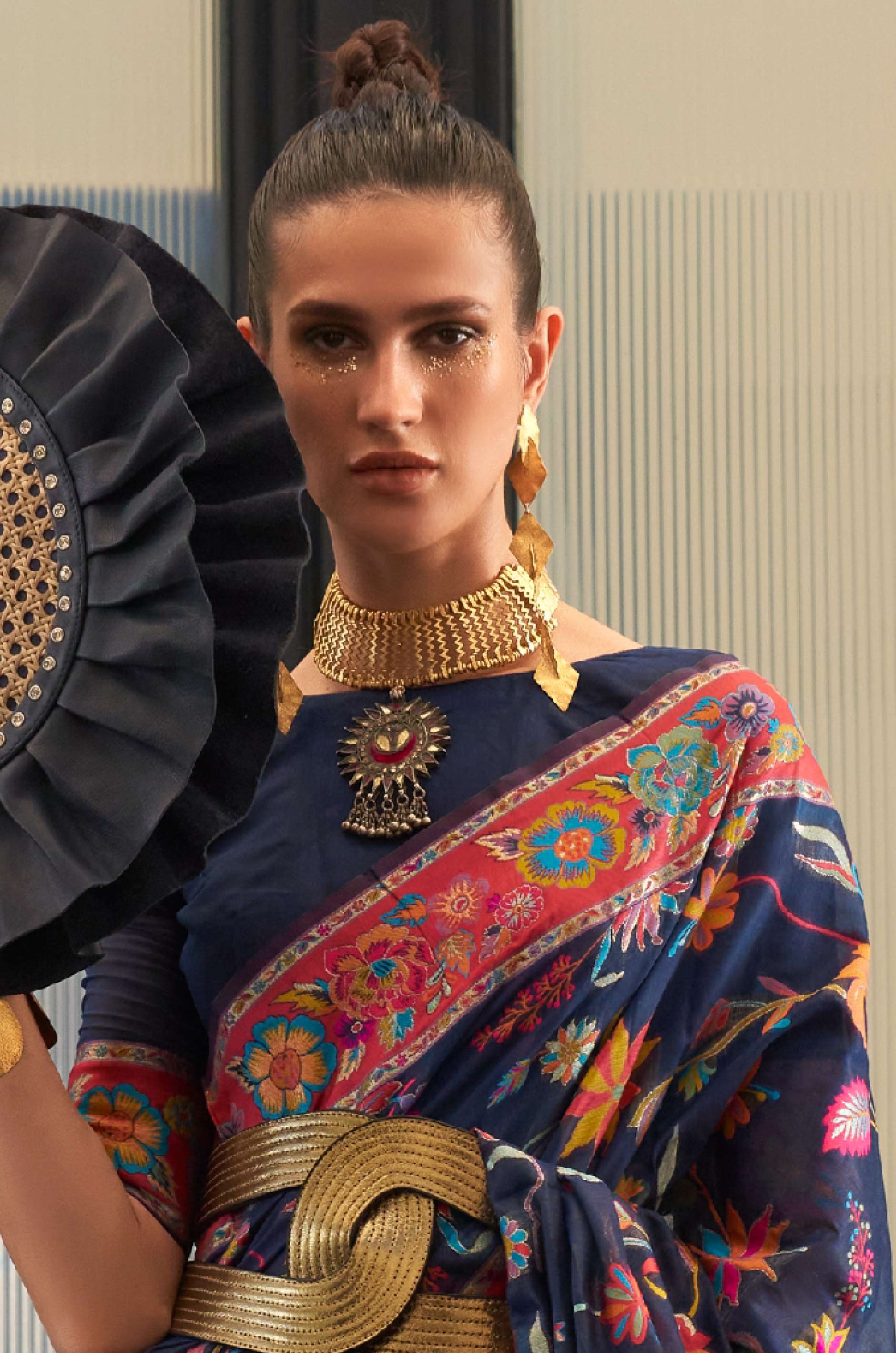Navy Blue Floral Woven Silk Saree - Image 4