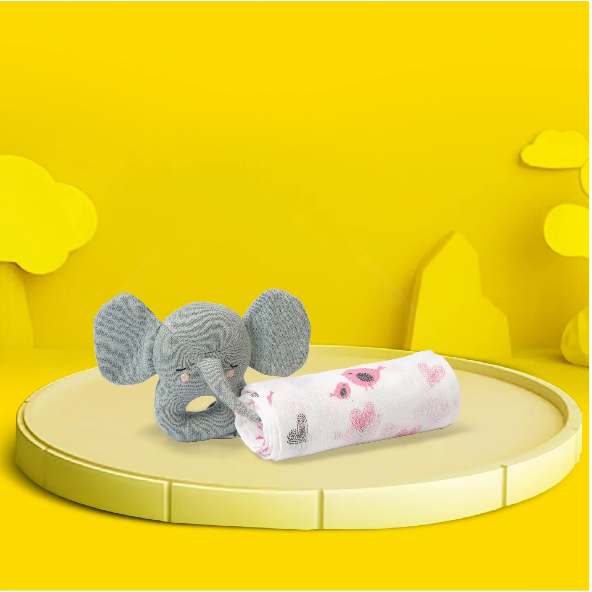 New Baby Gift Set - Baby Swaddle And Rattle Gift Set - Image 7