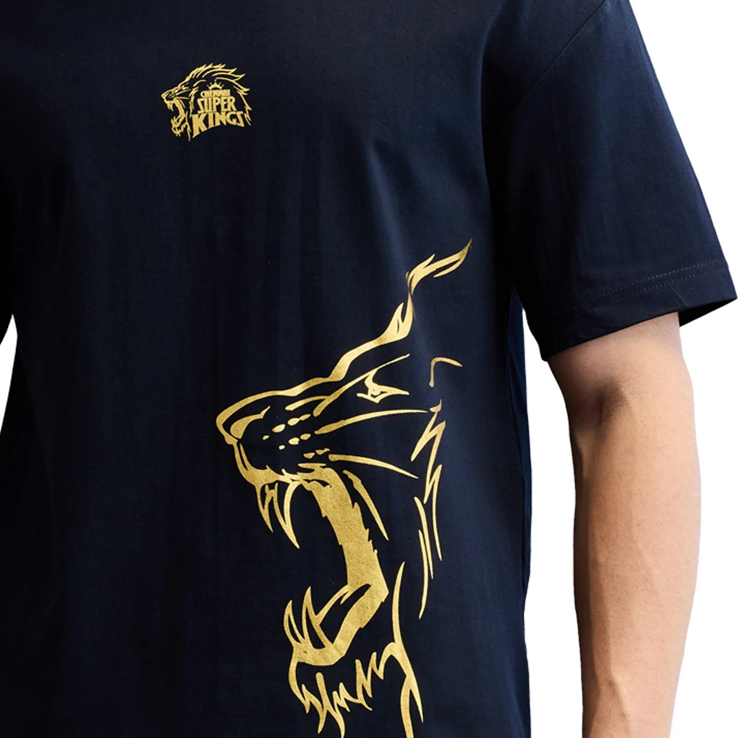 Official CSK Leo Men's Oversized T-shirt - Black - Image 3