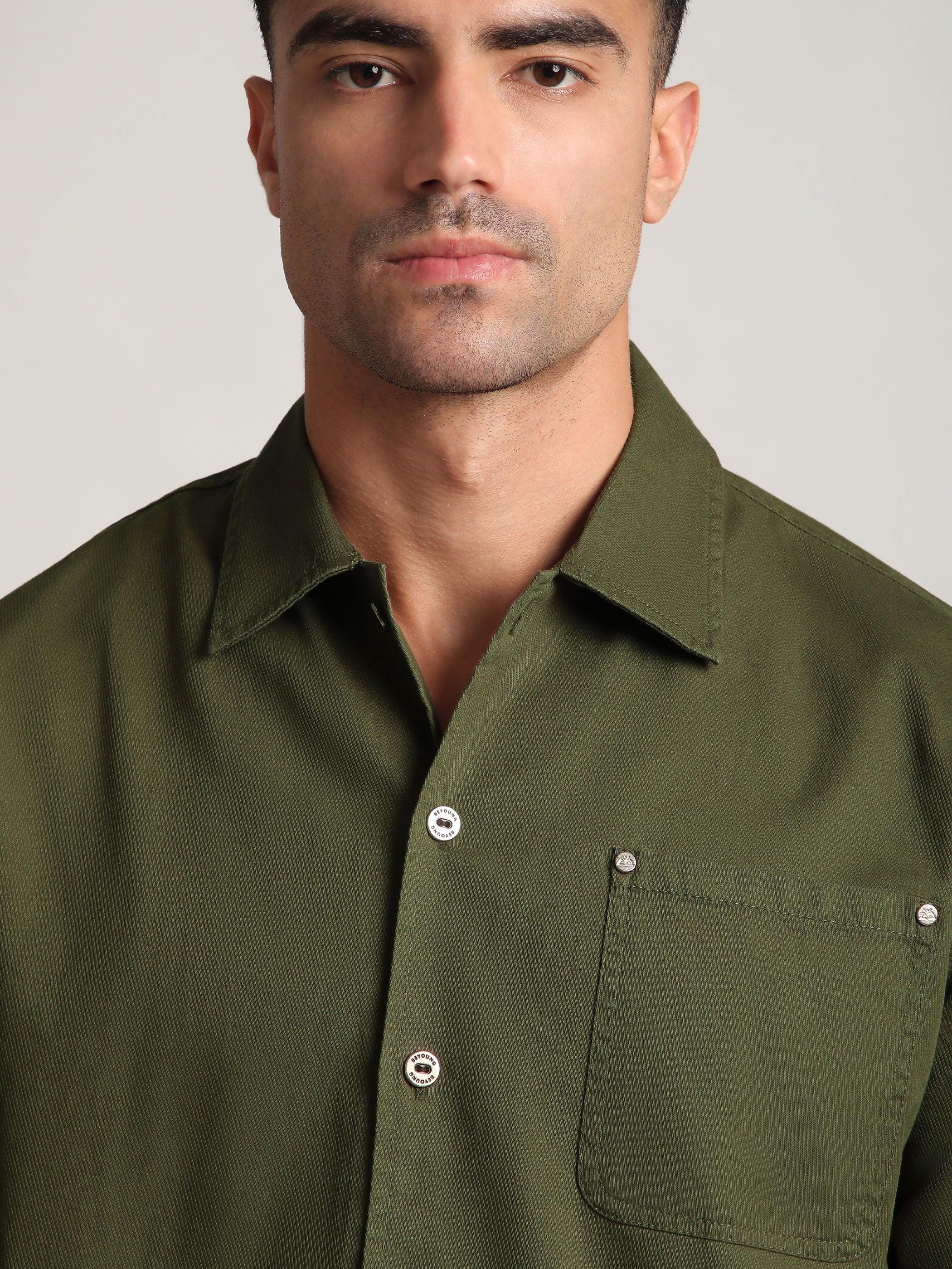 Olive Solid Multipocket Shacket - Image 5