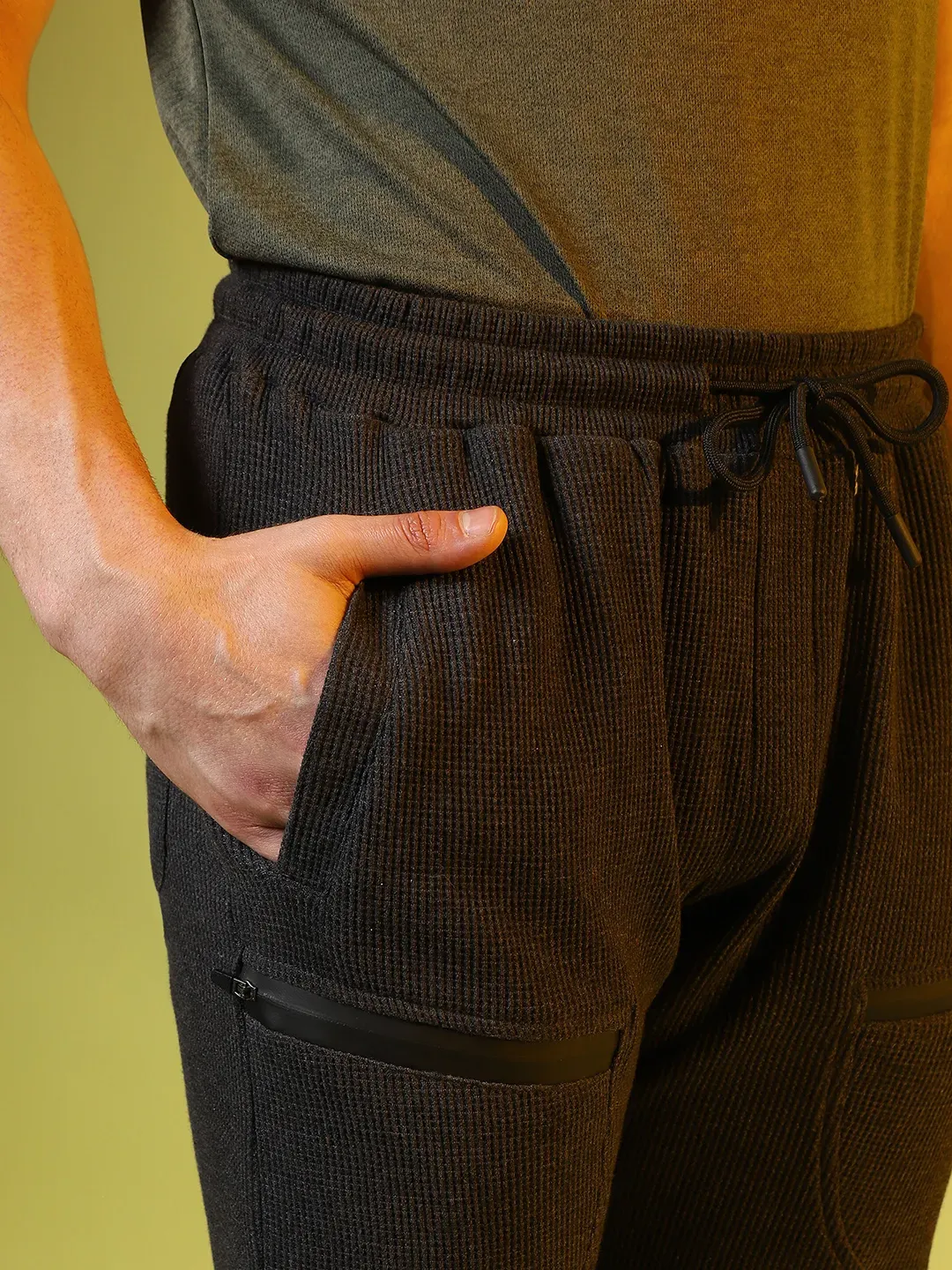 OneKind Solid Trackpant - Image 8