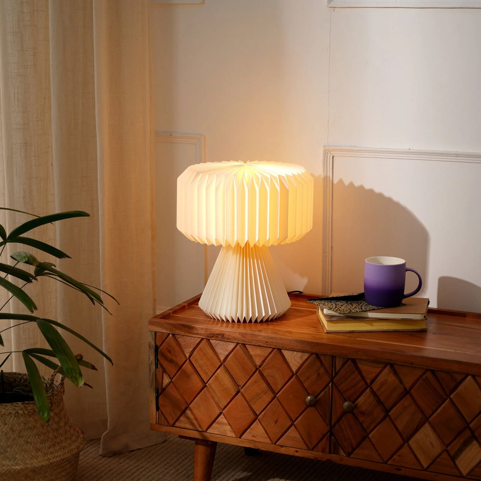 Orilamp - Origami Table Lamp - Image 3