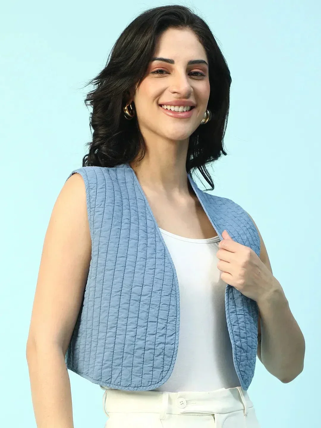 Pacific Blue Sleeveless Cotton Quilted Women Shrug - Image 4