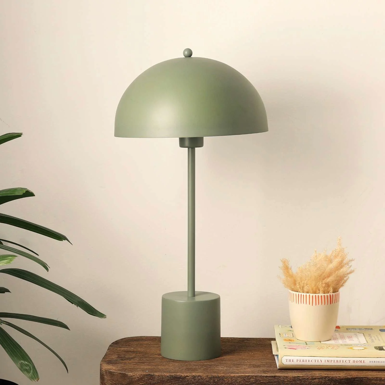 Pagen 100 Table Lamp - Image 11