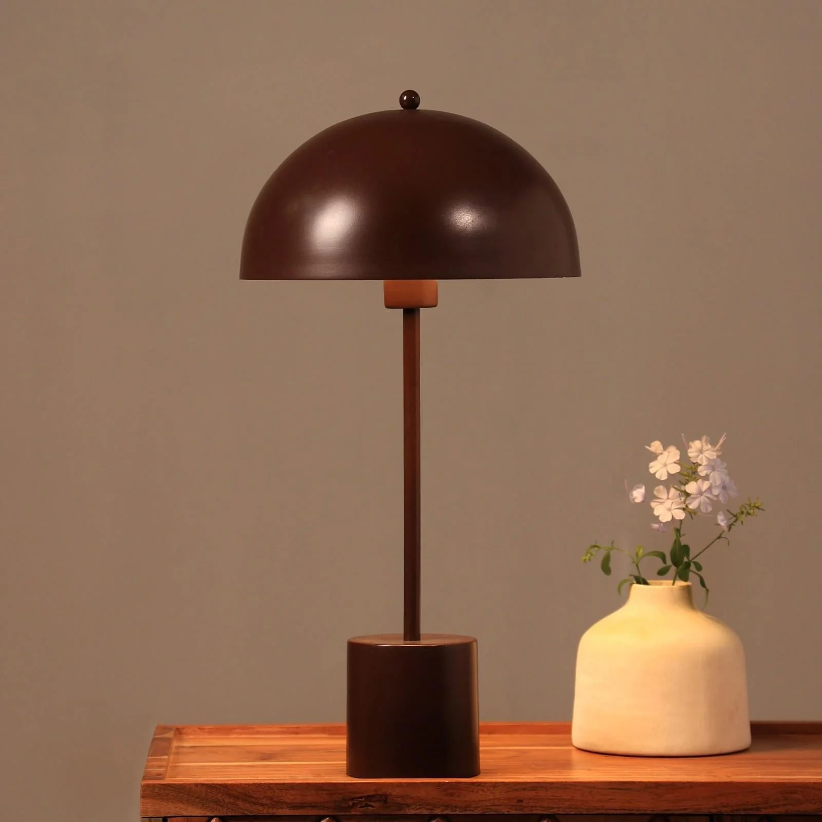 Pagen 100 Table Lamp - Image 2