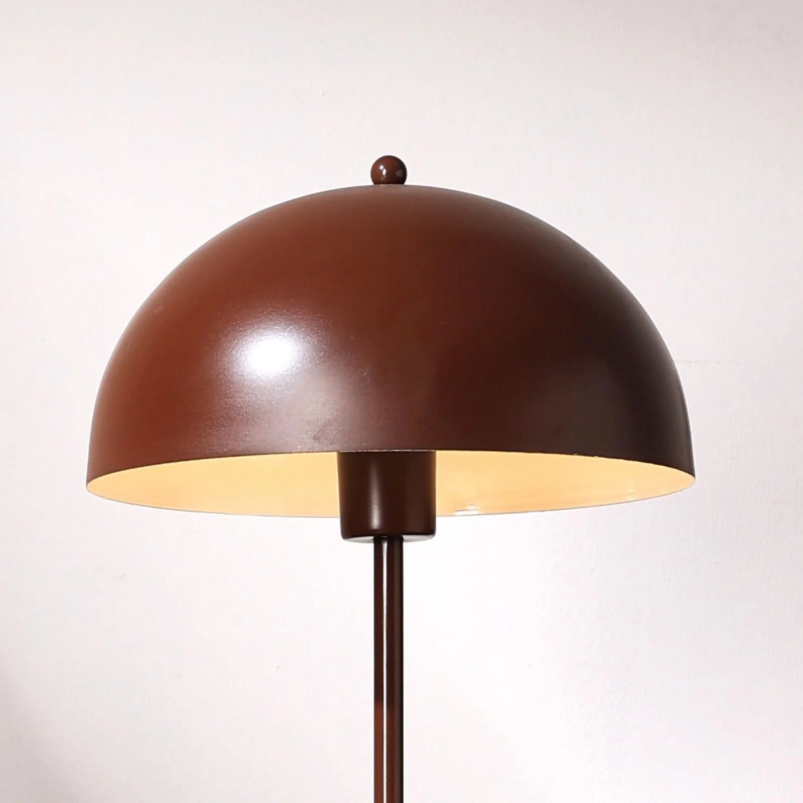 Pagen 100 Table Lamp - Image 3