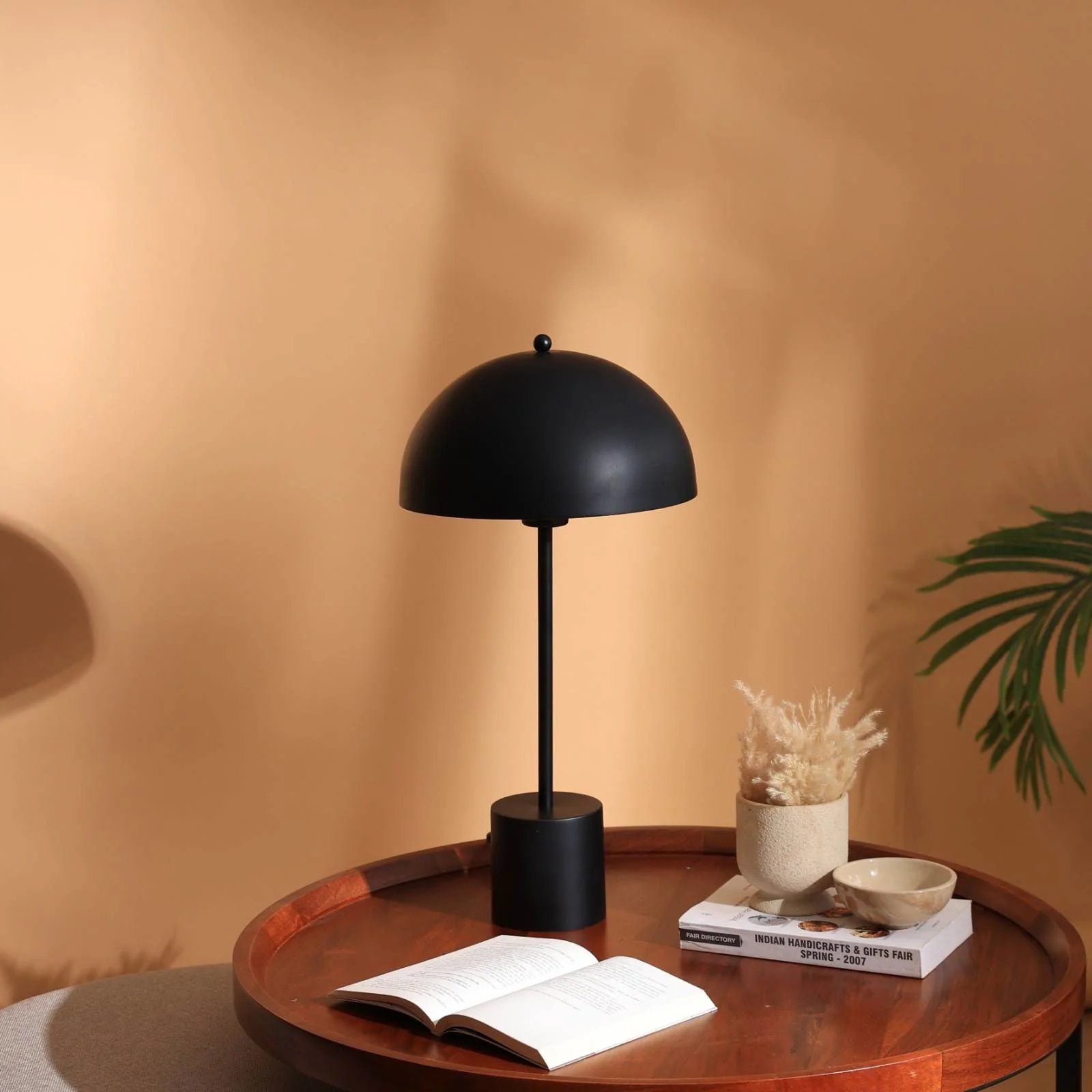 Pagen 100 Table Lamp - Image 9