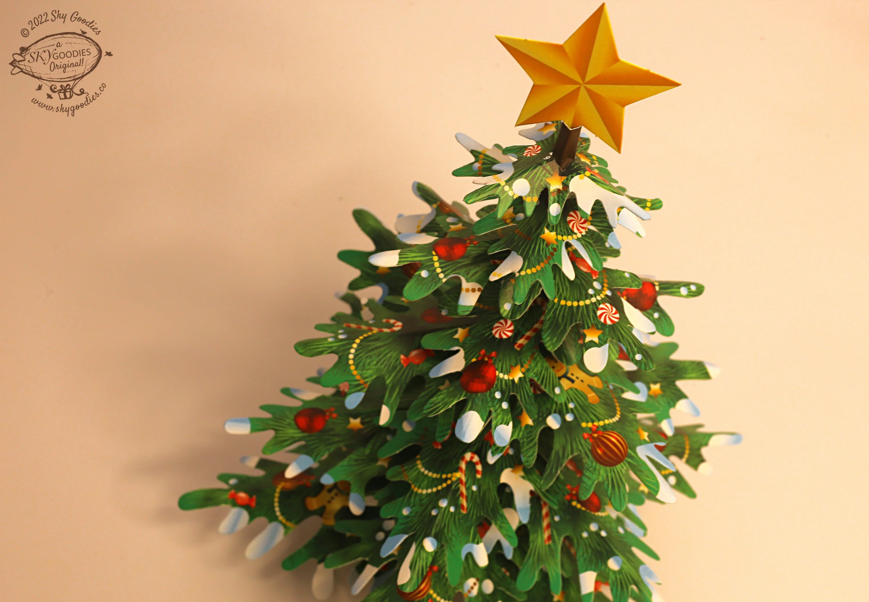 Paper Christmas Tree with Fairy Lights: DIY Paper Craft Kit - Image 4