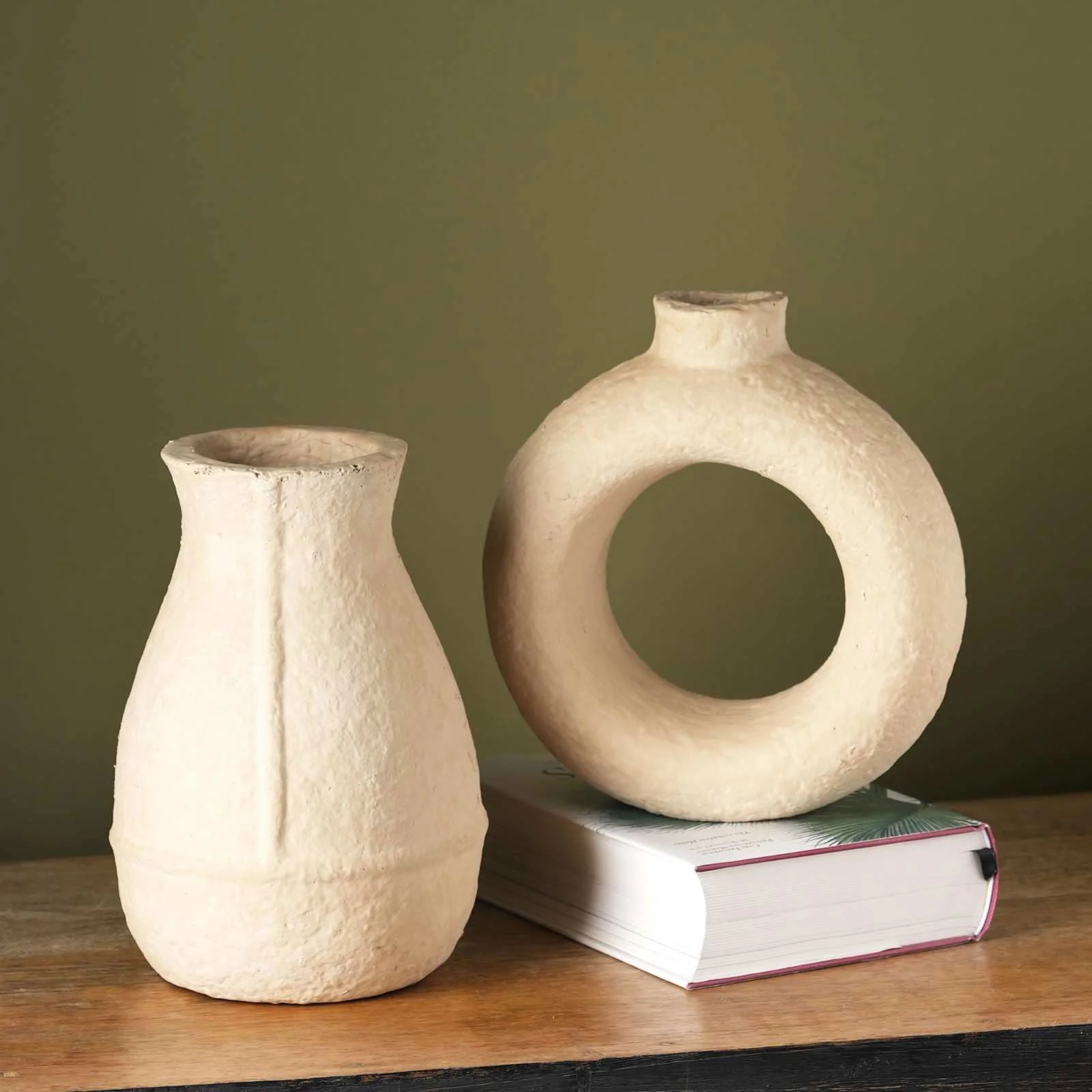Paper Mache Vase, White Minimal Shape, Flower Vases - Image 3