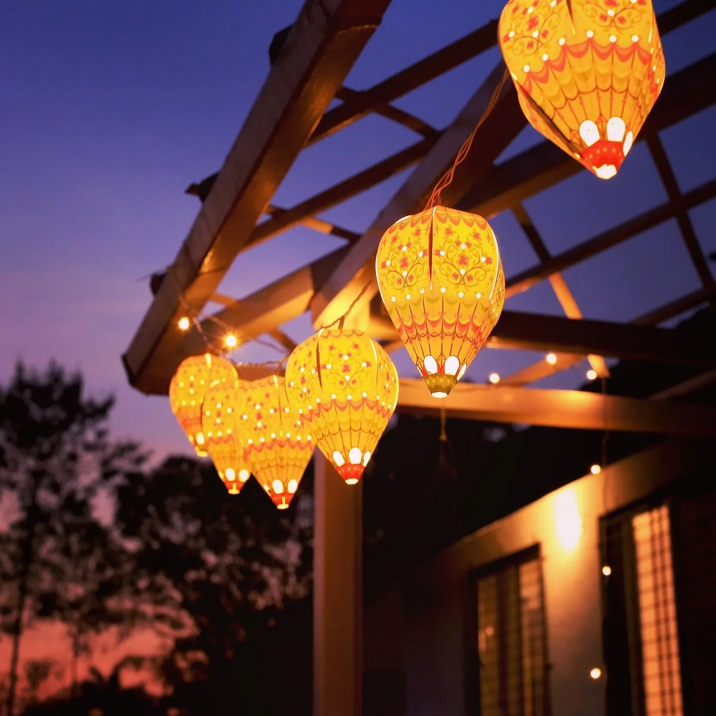 Paper Mini Hot Air Balloon Fairy Lights & Birds Wall Decor Combo - Image 11