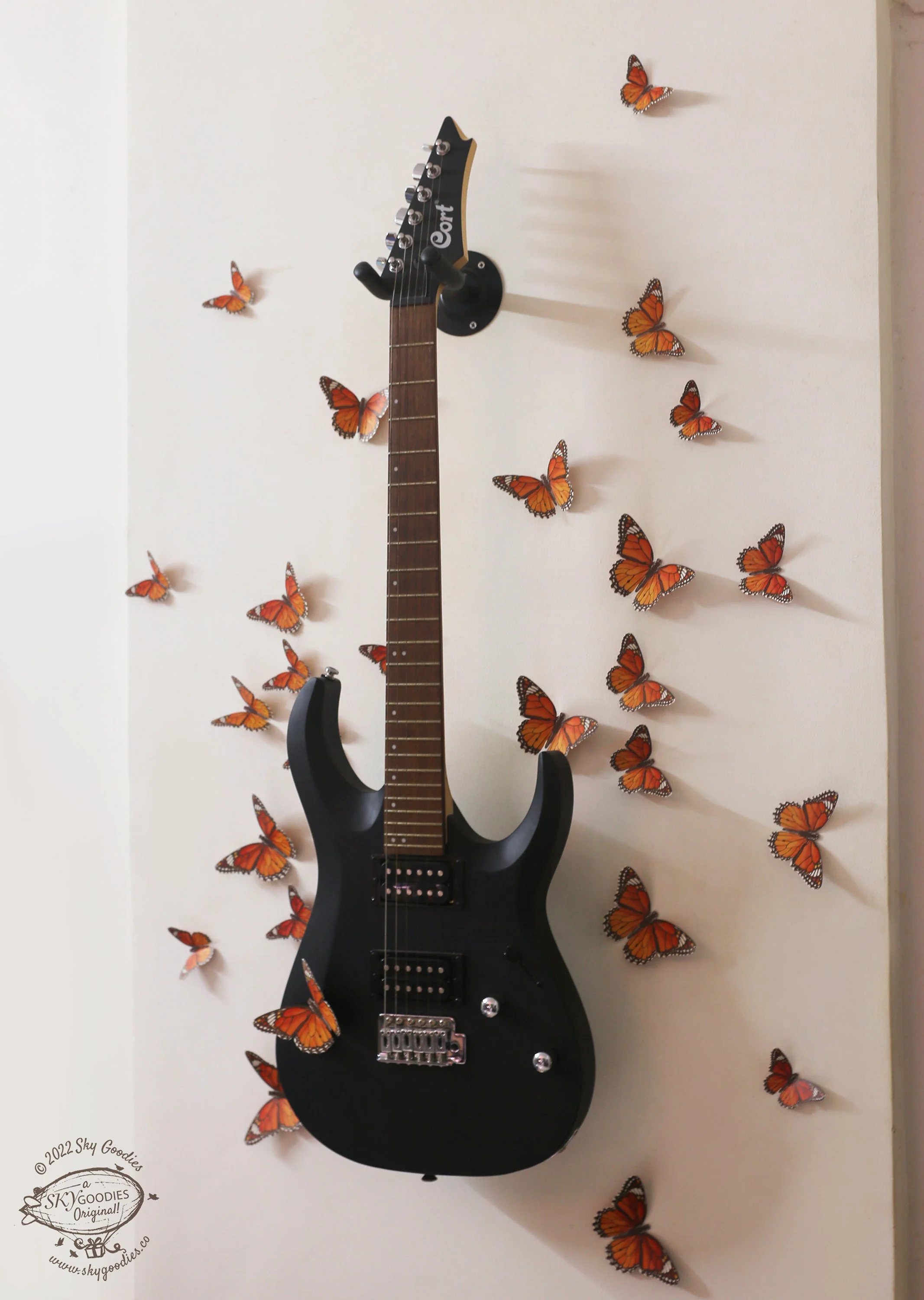Paper Monarch Butterflies for Wall Decoration: Set of 24 - Image 5