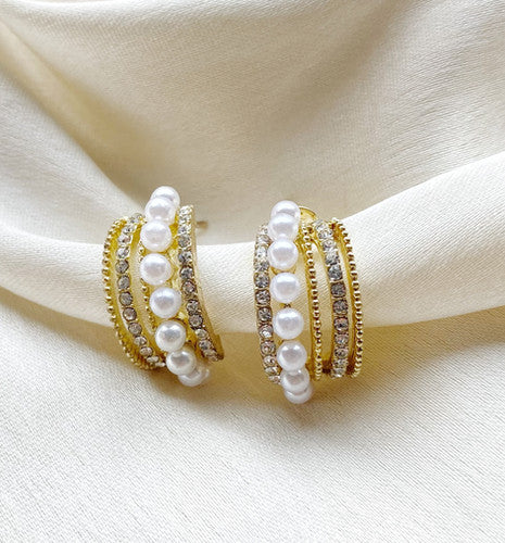 Pearl Gold Hoop