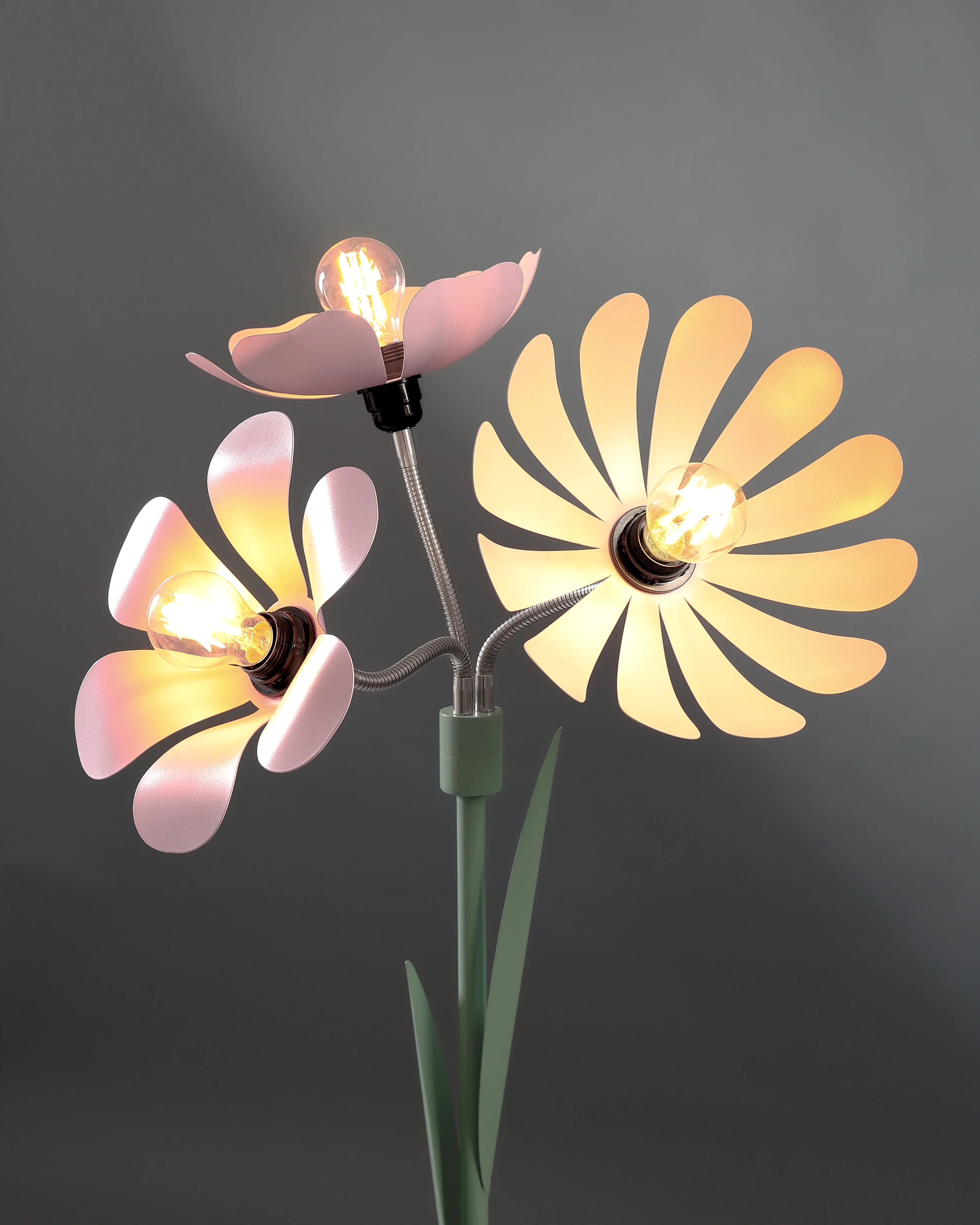 Petal Bloom Floor Lamp - Image 11