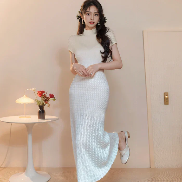 Pinan Knit Dress - Image 3