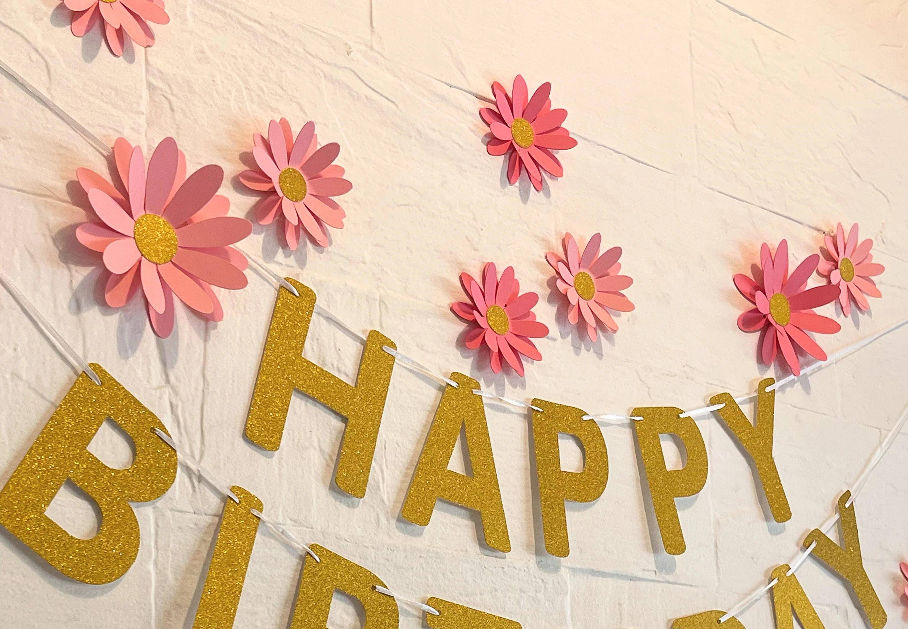 Pink Daisy and Happy Birthday Paper Party Decor - Image 11
