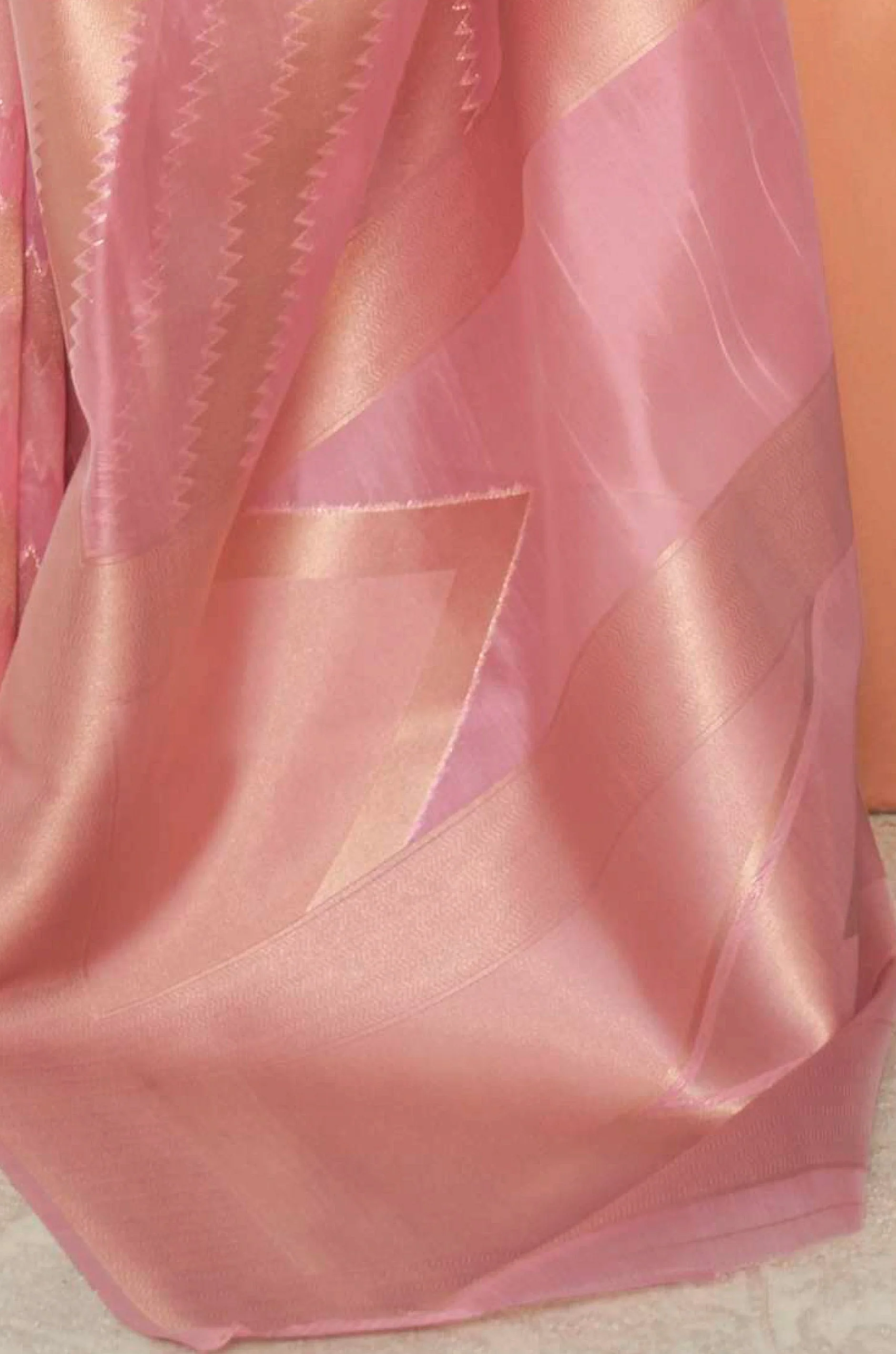 Pink Golden Woven Organza Saree - Image 2