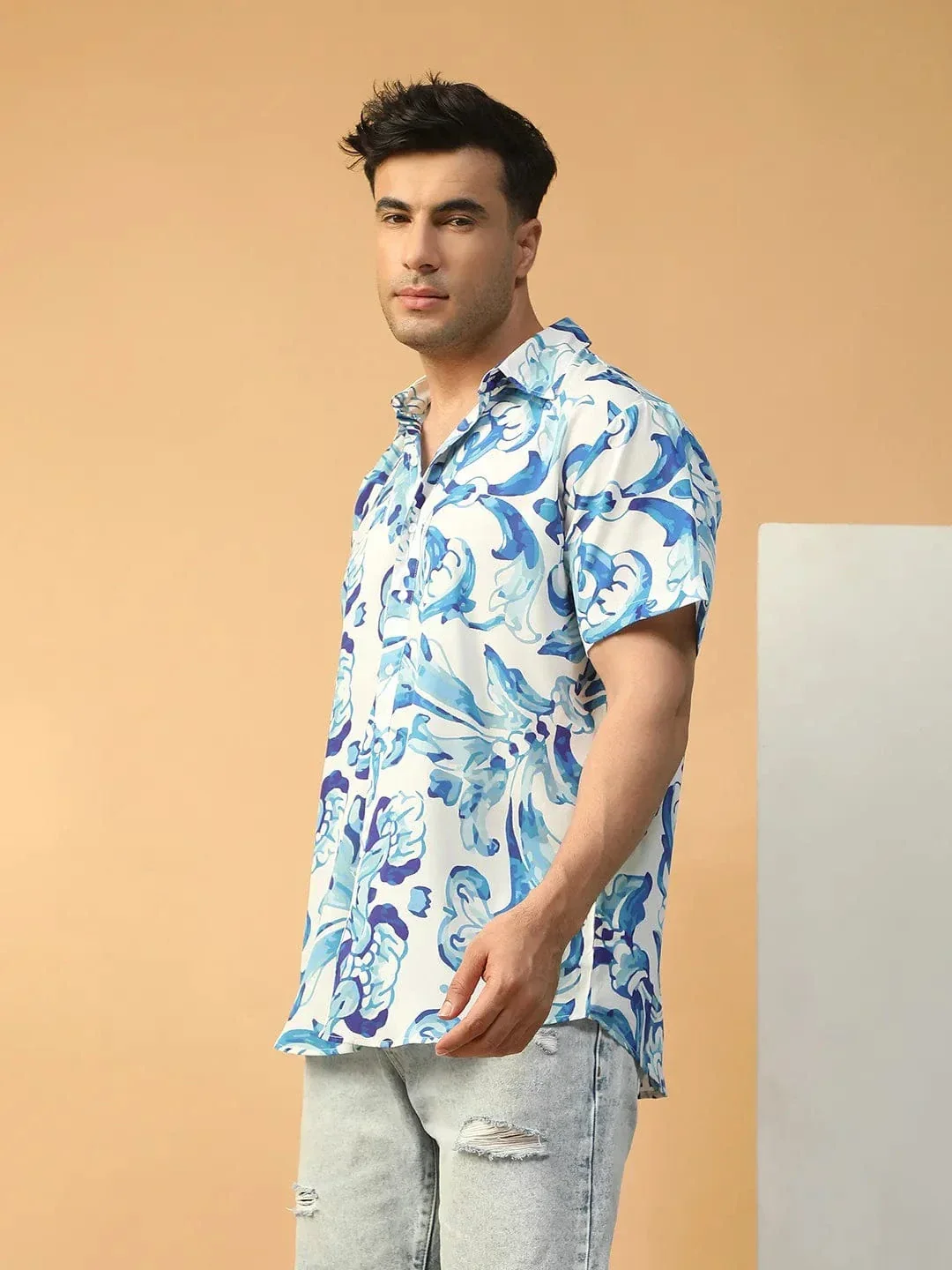 Player Blue Abstract Print Collared Short Sleeve Men Oversized Shirt - Image 4