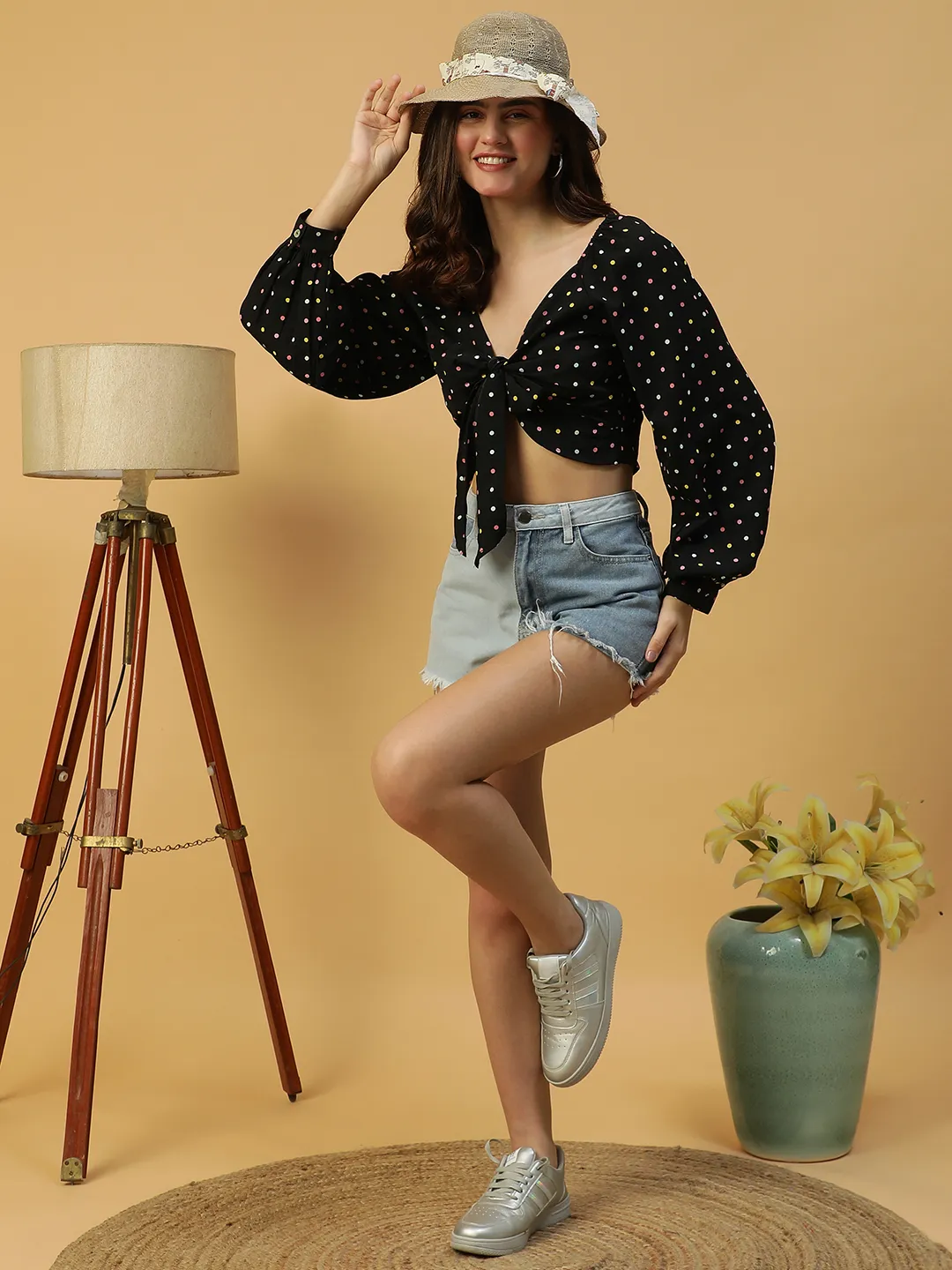 Playful Black Polka Dot Print  Tie-knotted long Sleeve Crop Women Top