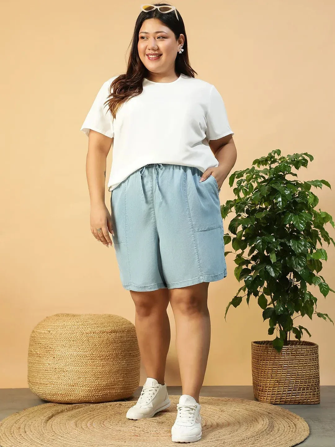 Plus Size Blue Washed Denim Shorts with Side Pockets - Image 8