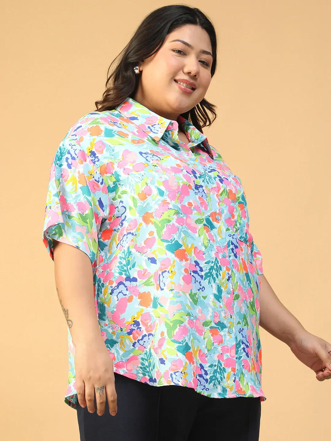Plus Size Multicolor Floral Print Women’s Shirt - Image 5