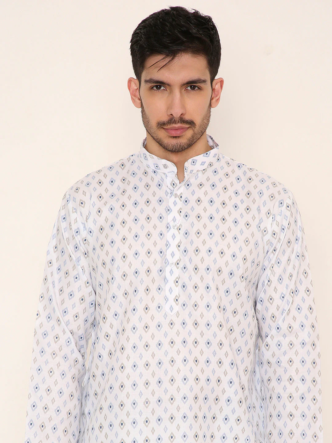 Poly Viscose Regular Fit Traditional Print Design Kurta Pyjama Set in White - Image 5