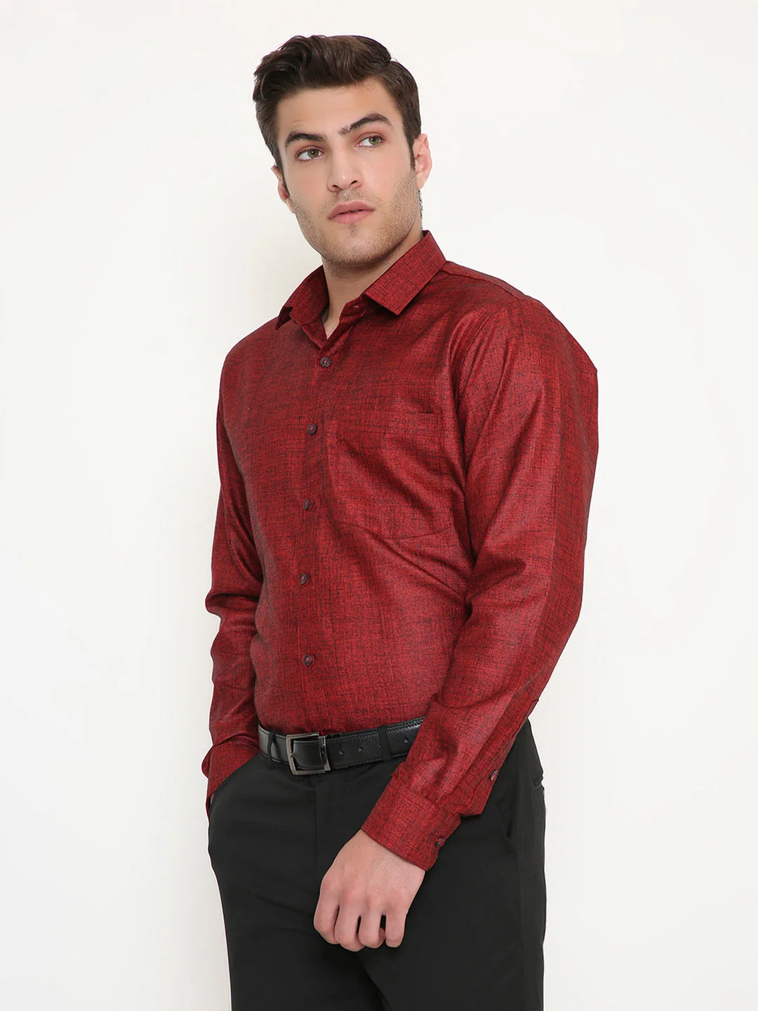 Poly Viscose Slim Fit Solid Shirt in Red - Image 3