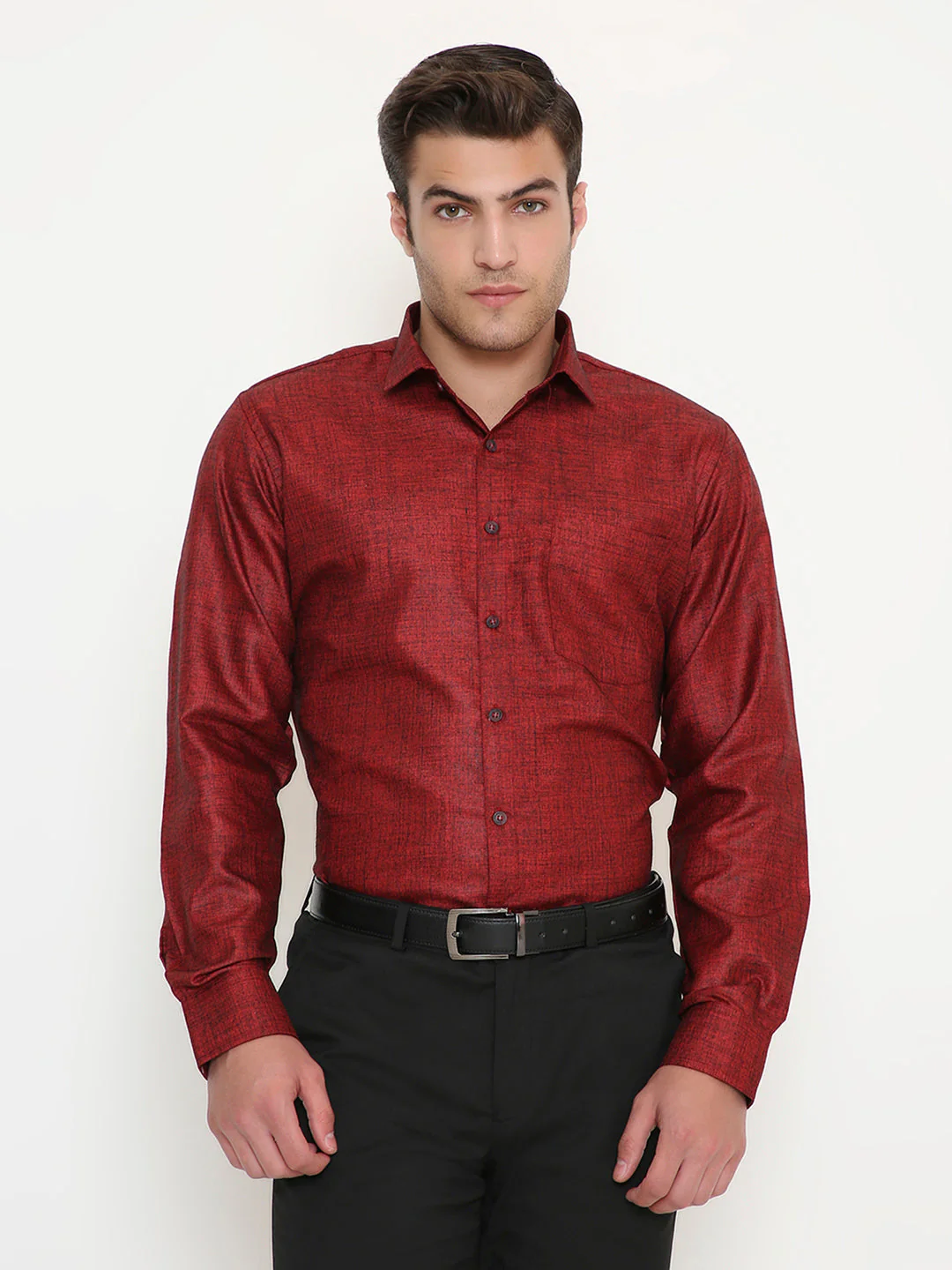 Poly Viscose Slim Fit Solid Shirt in Red - Image 7