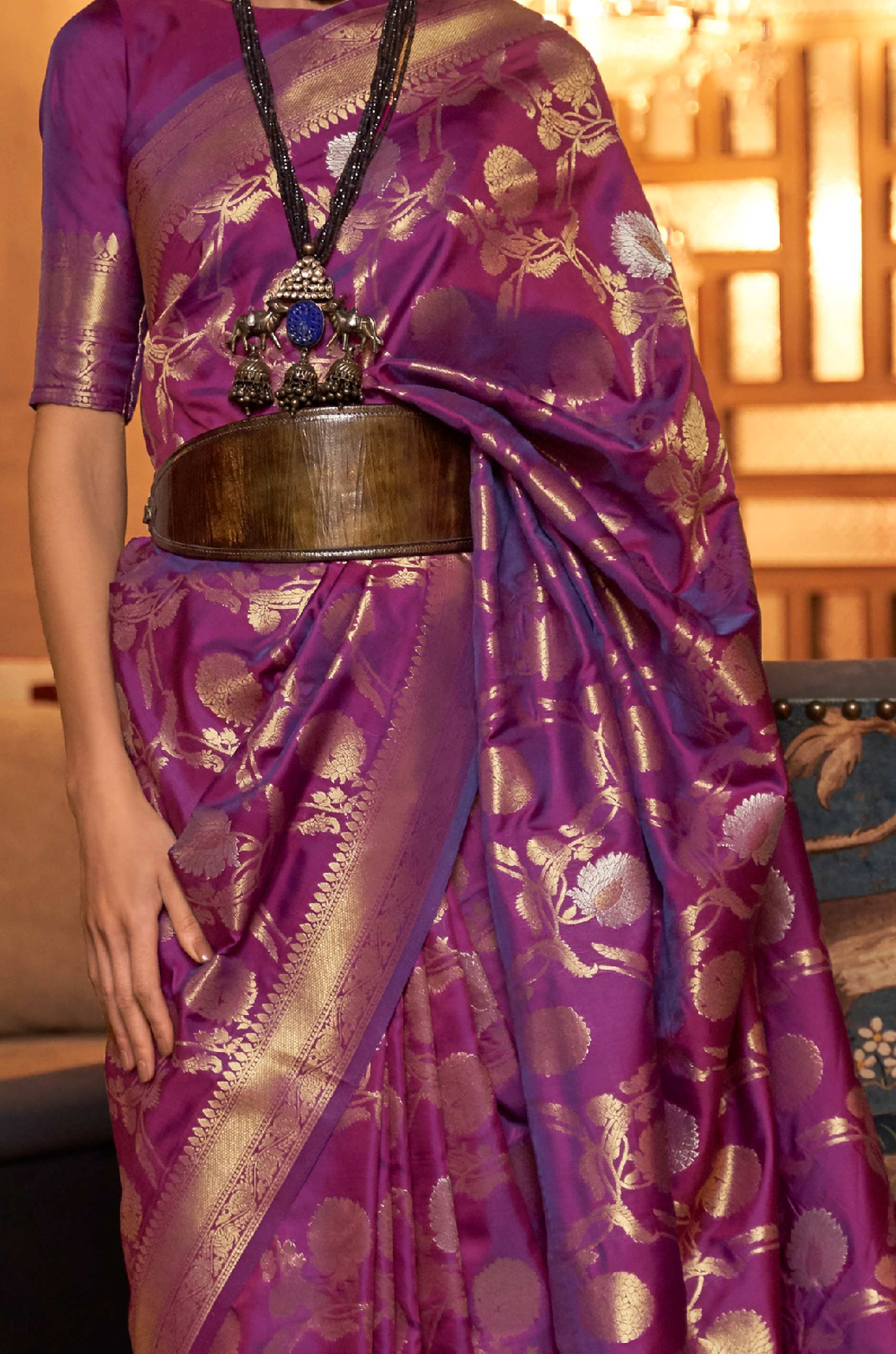 Purple Woven Banarasi Silk Saree - Image 3