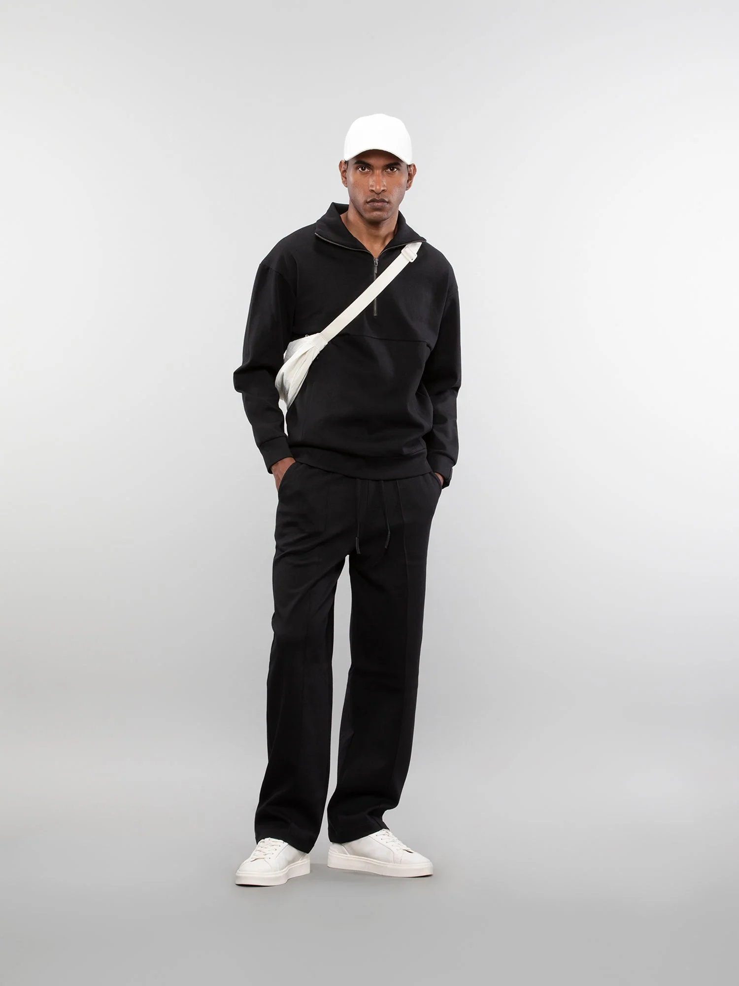 Quarter-zip sweatshirt - Image 18