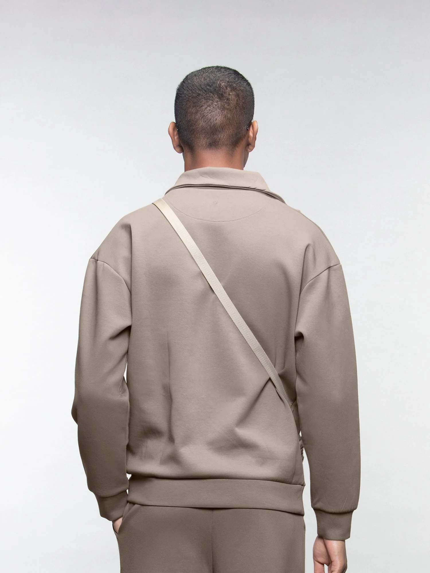 Quarter-zip sweatshirt - Image 26