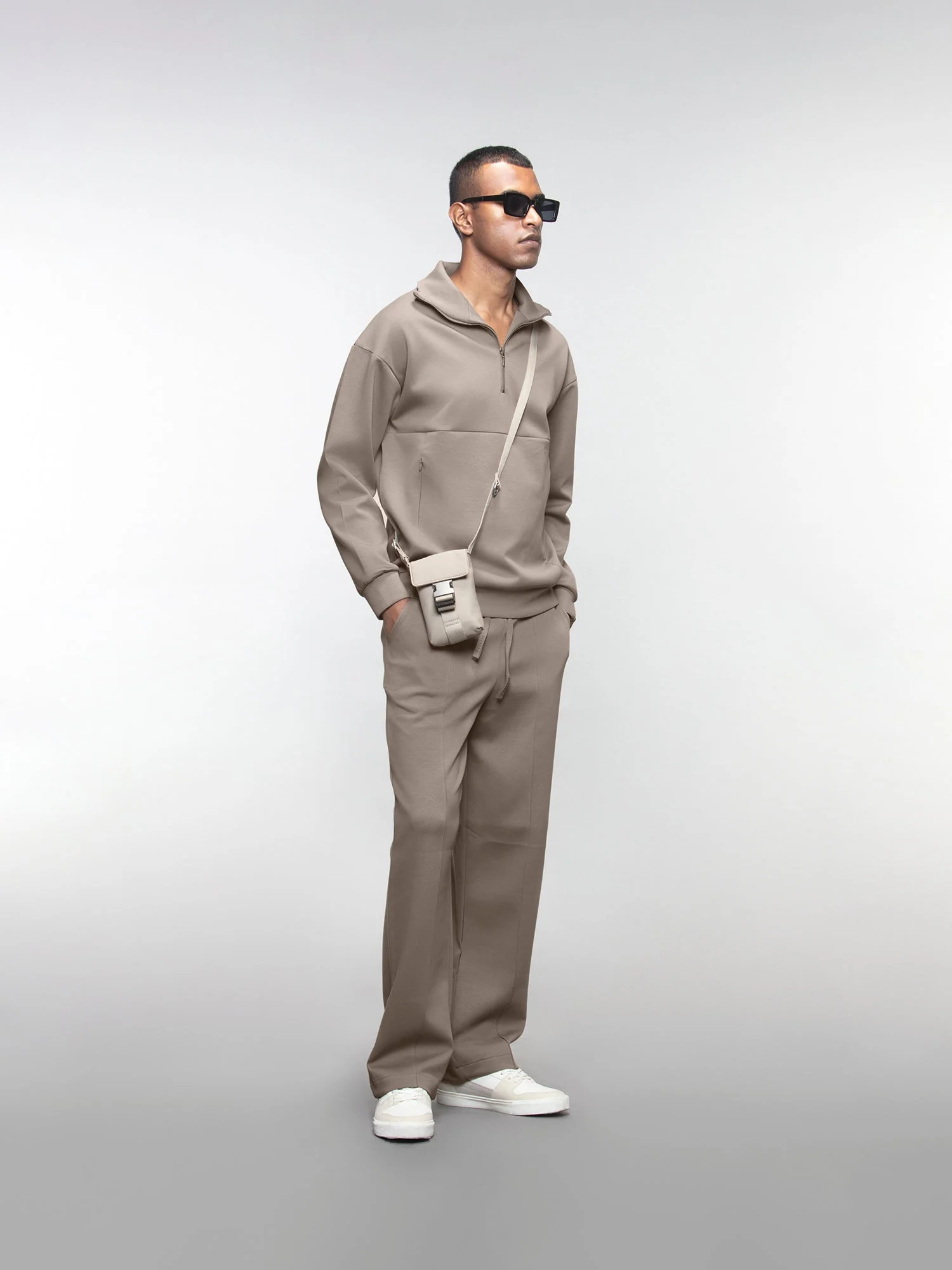 Quarter-zip sweatshirt - Image 28