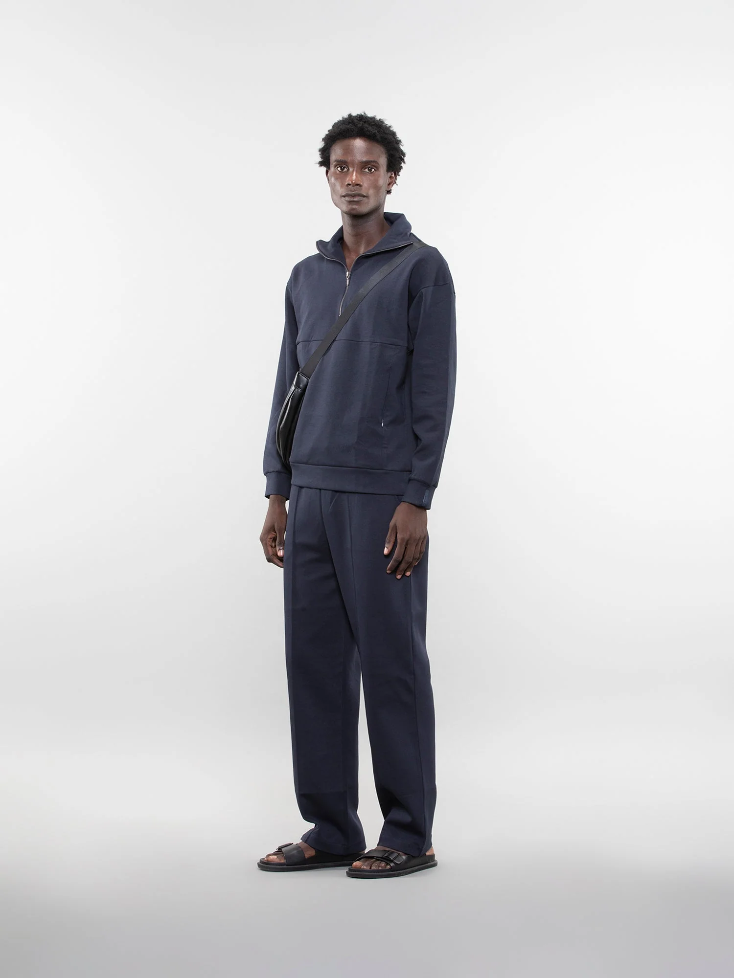 Quarter-zip sweatshirt - Image 7