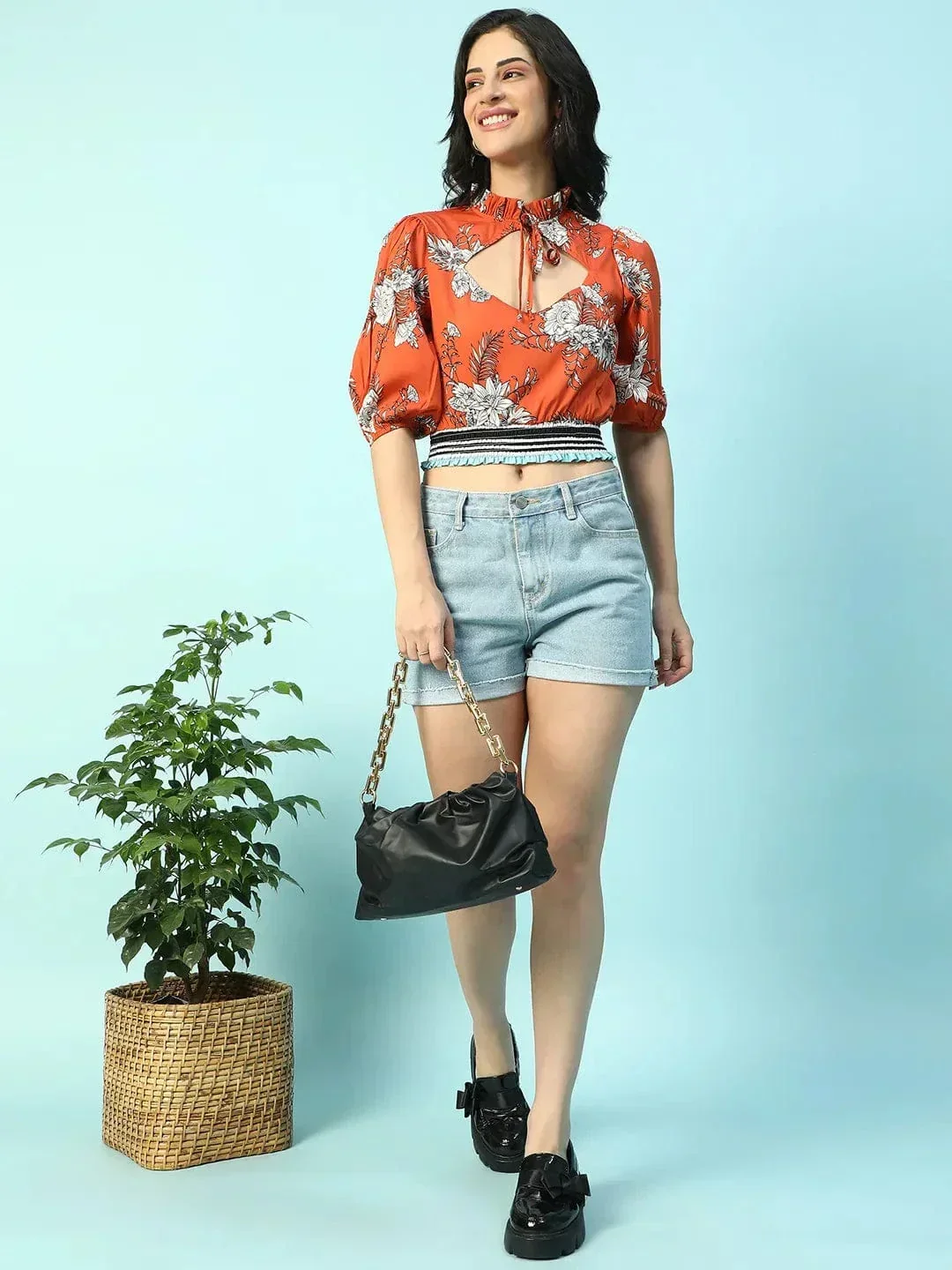 Rage Rust Floral Print Keyhole Neck Smocking Detail Women Crop Top - Image 8