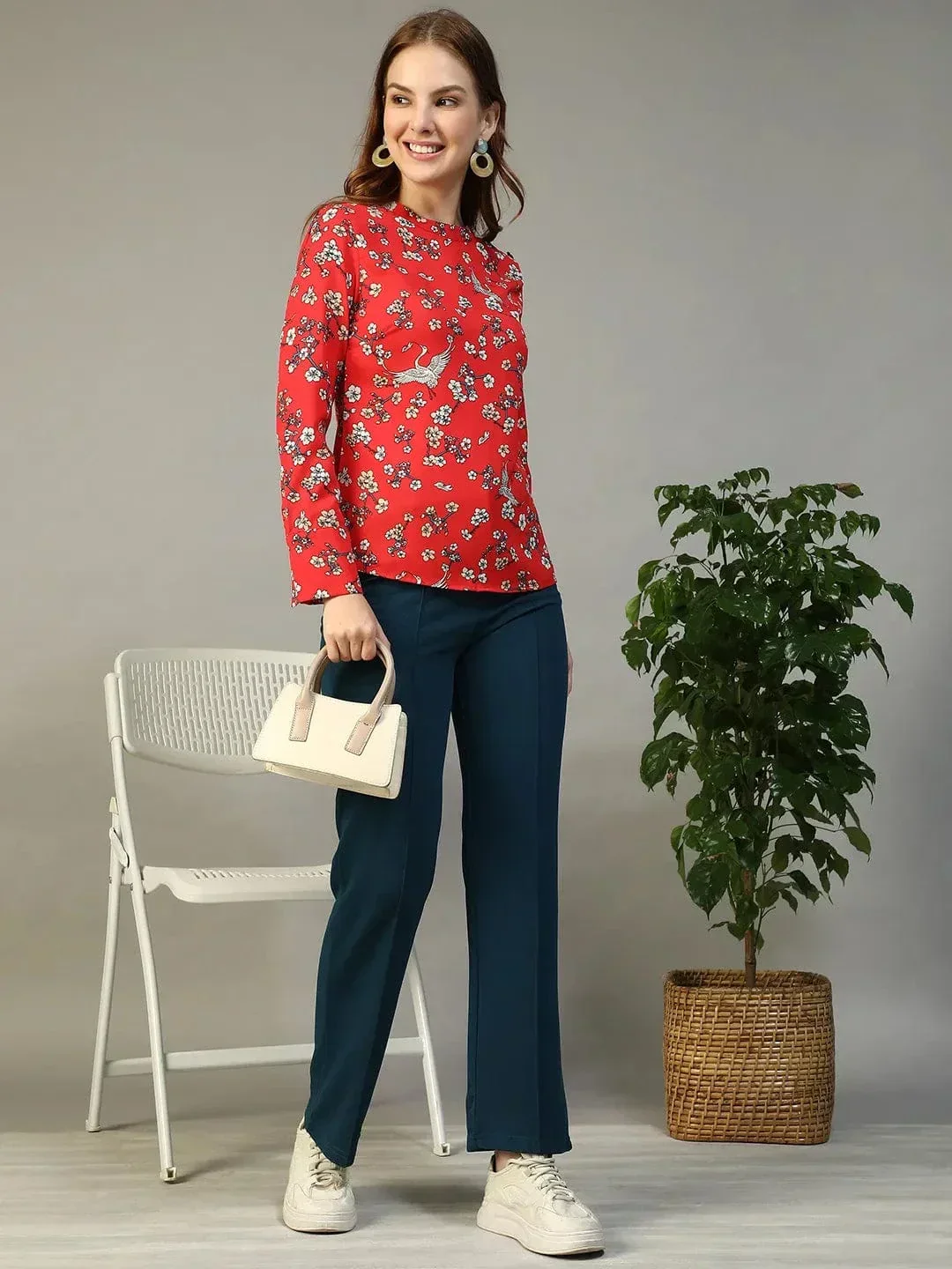 Red Floral Women Top - Long Sleeve Round Neck Printed Blouse For Casual Wear - Image 2