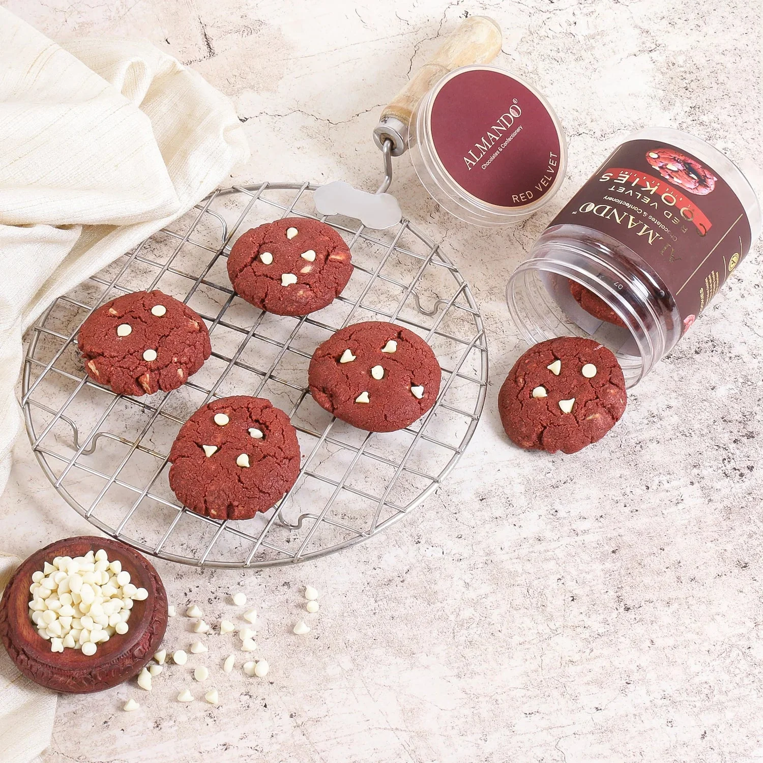 Red Velvet Cookies - Image 13