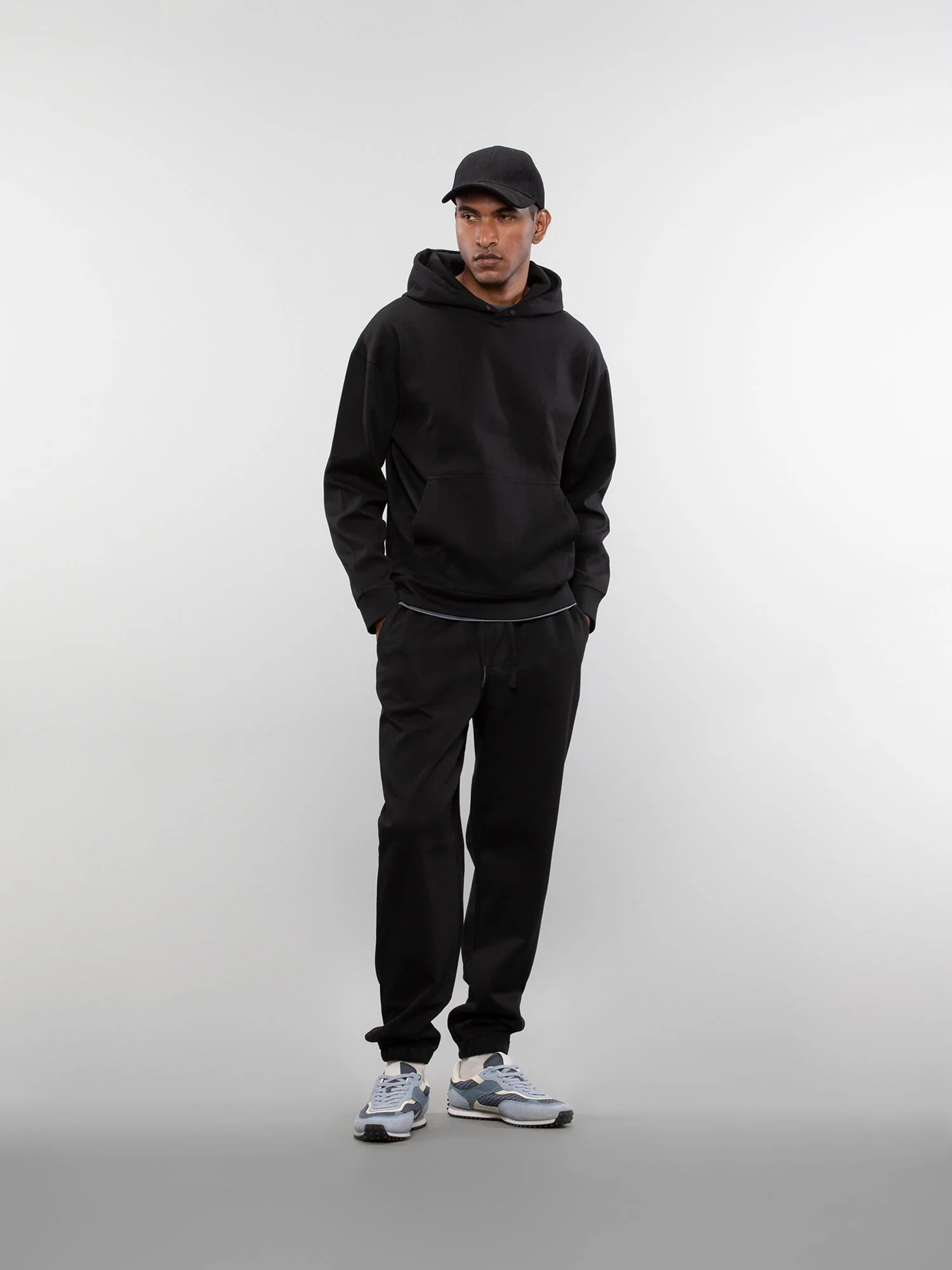 Relaxed hoodie - Image 15