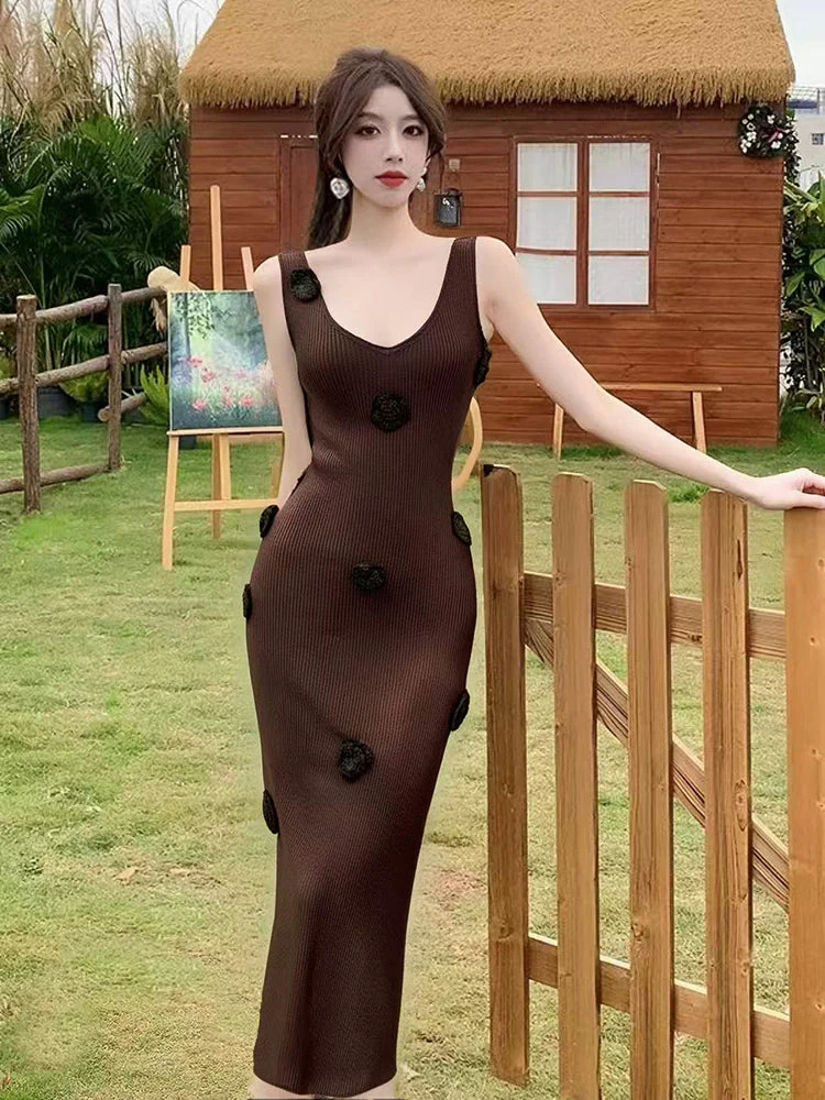 Remi Flower Knit Dress - Image 3