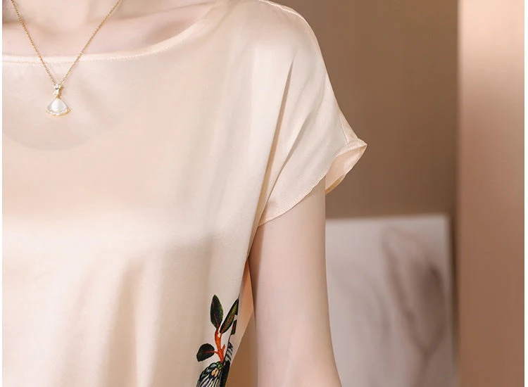 Rose Printed Satin Dress - Image 4
