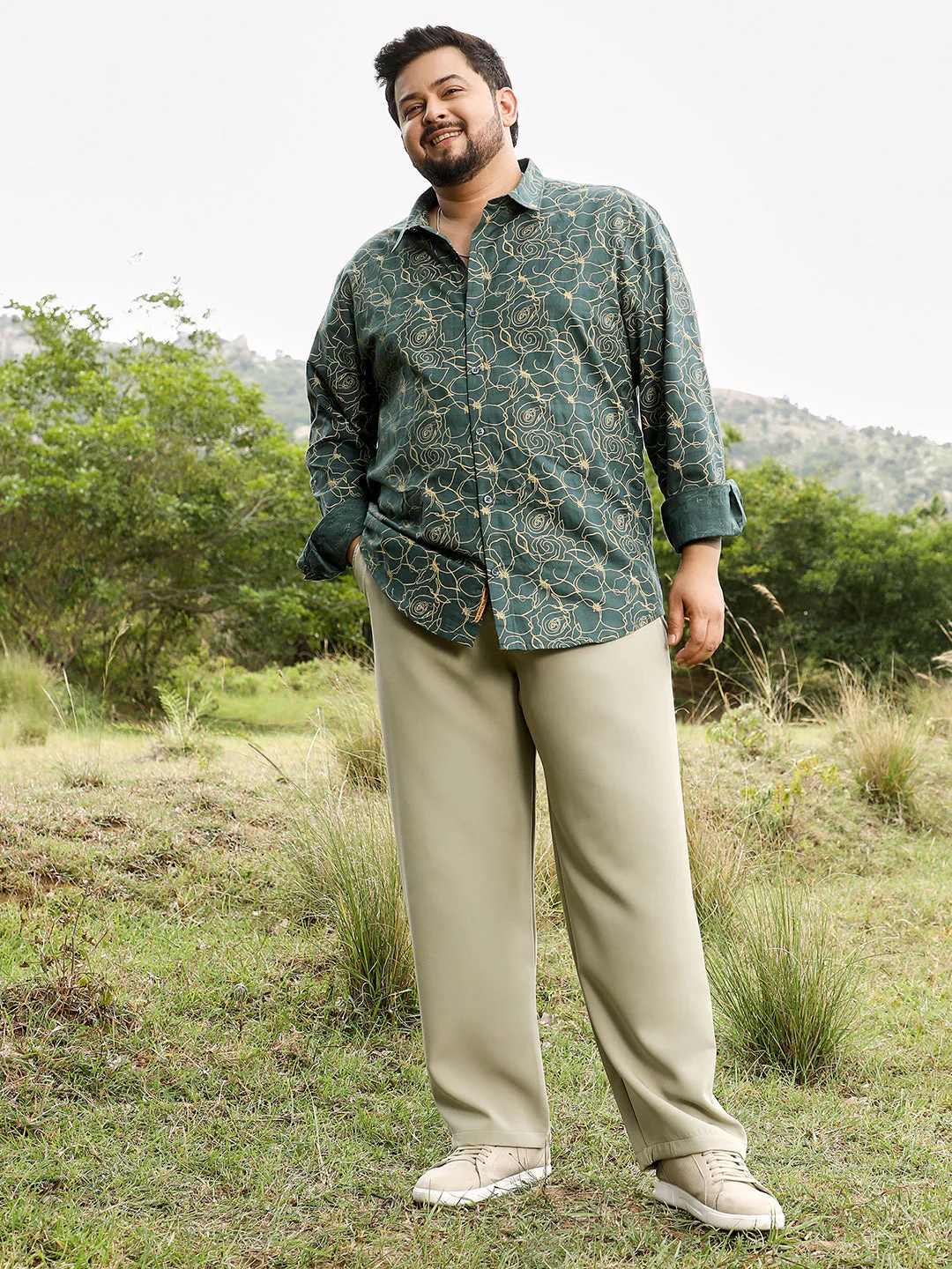 Roses-Lined Embroidered Shirt - Image 5