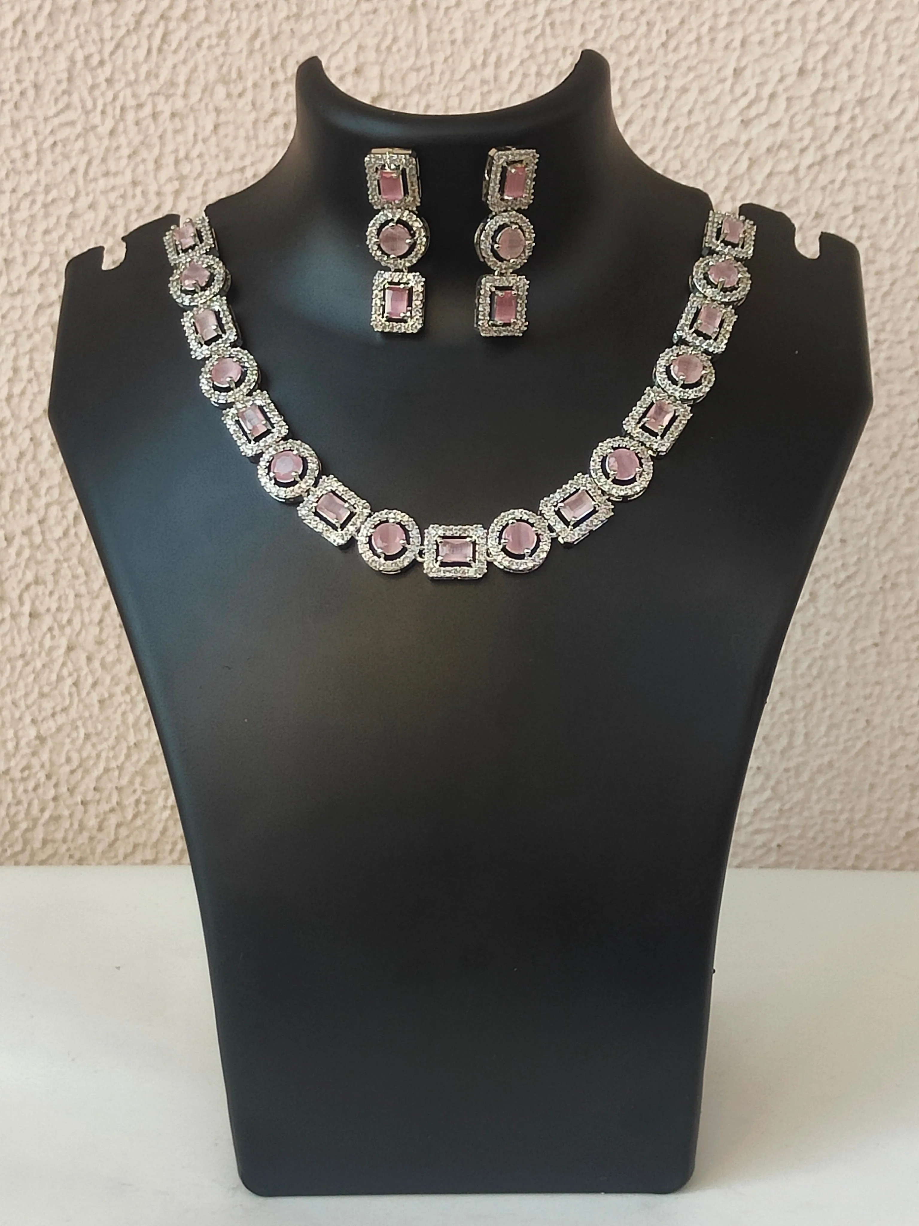 Rosy Geometric Glam Necklace Set - Baby Pink - Image 2