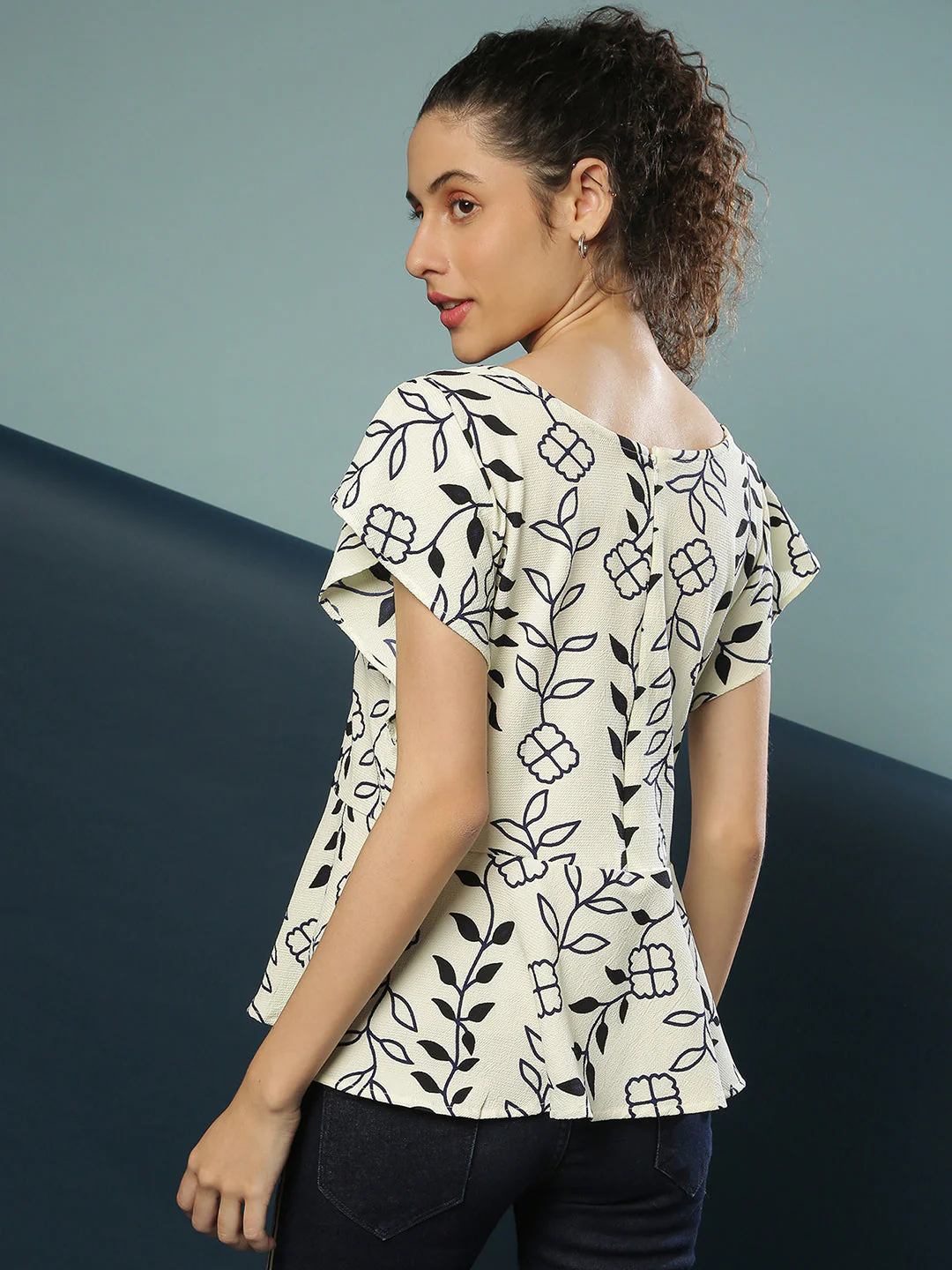 Ruffle Sleeve Top - Image 5