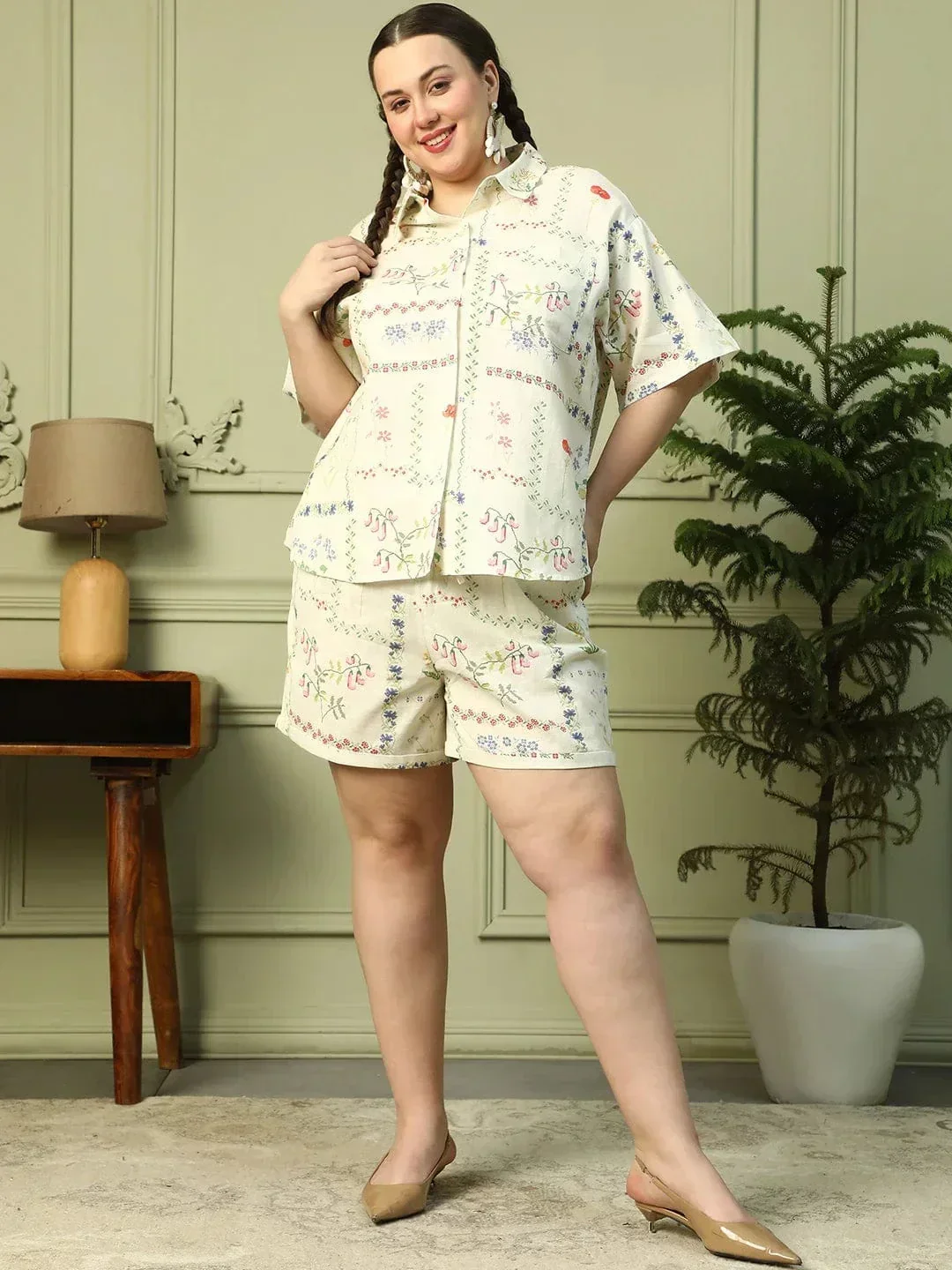 Sandy Breeze Beige Printed Shirt & Shorts Plus Size Cotton Co-ord Set - Image 3