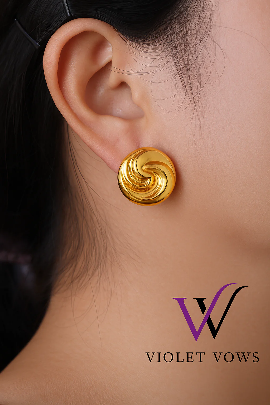 Sculpted Gold Swirl Studs - Image 3