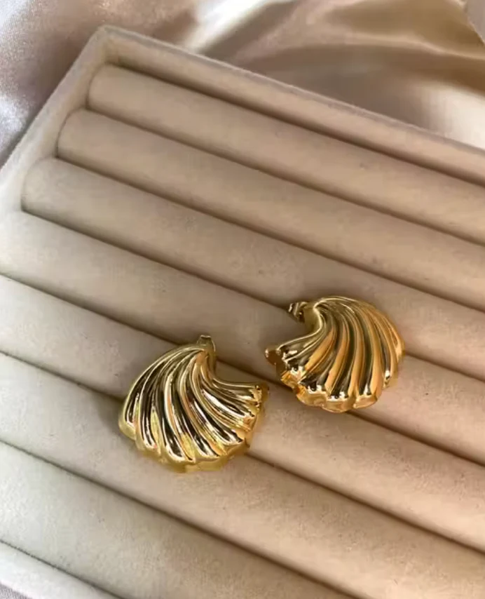 Seashell Studs - Image 3