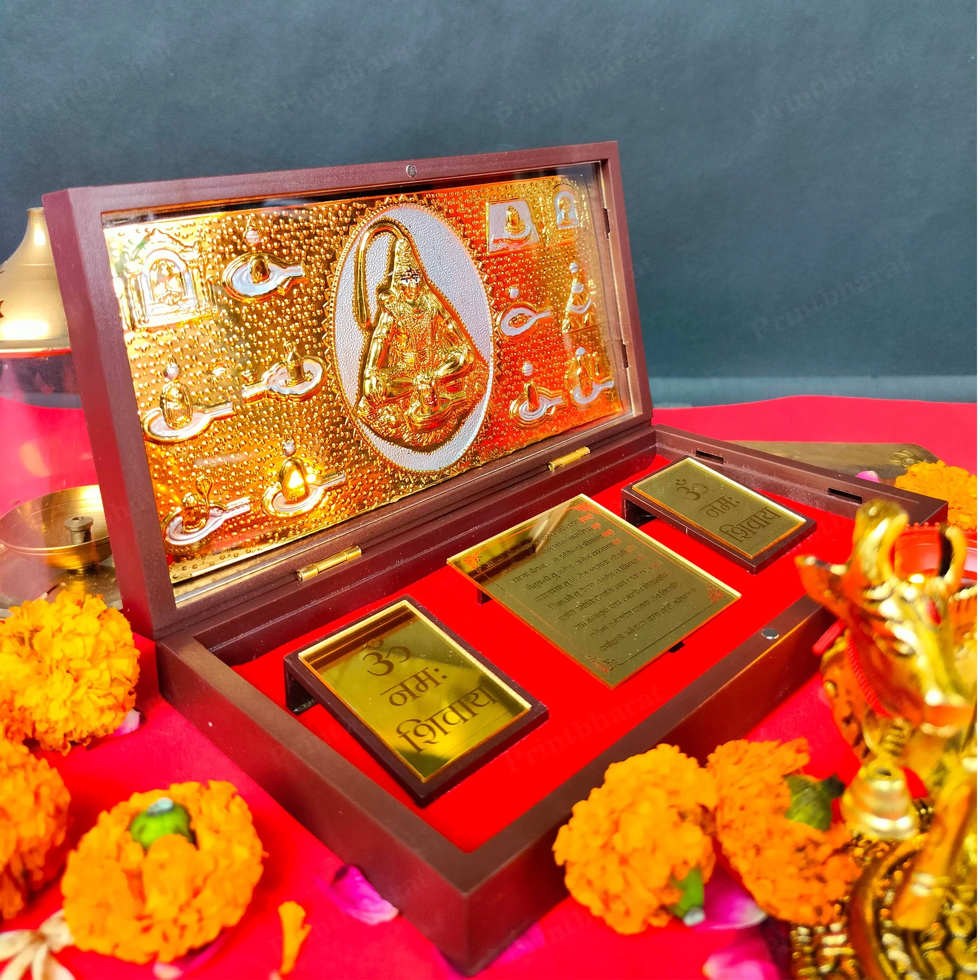 Shiv Shanker Pocket Temple (24 Karat Gold Coated) - Image 3