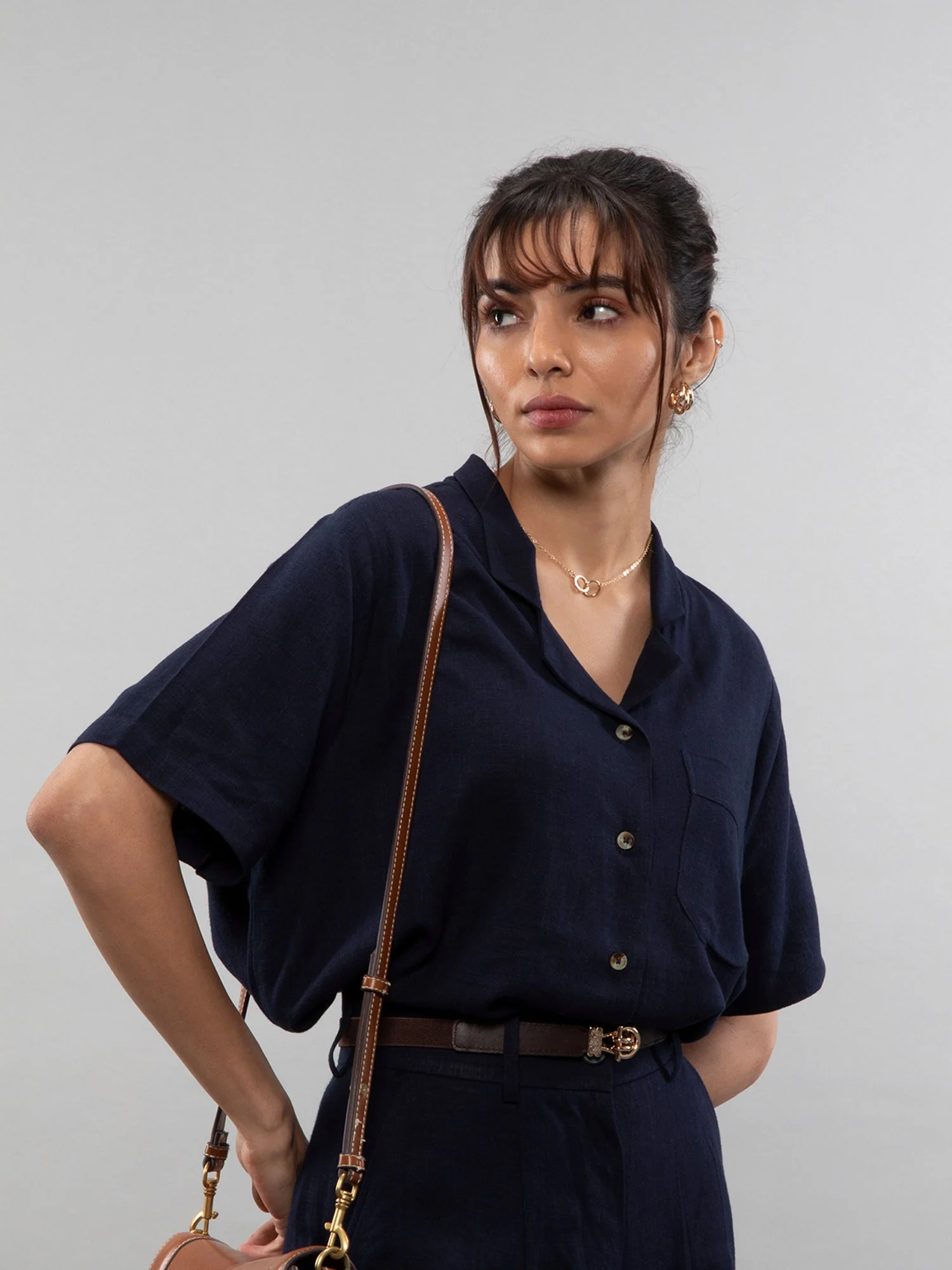 Short-sleeve linen shirt - Image 21
